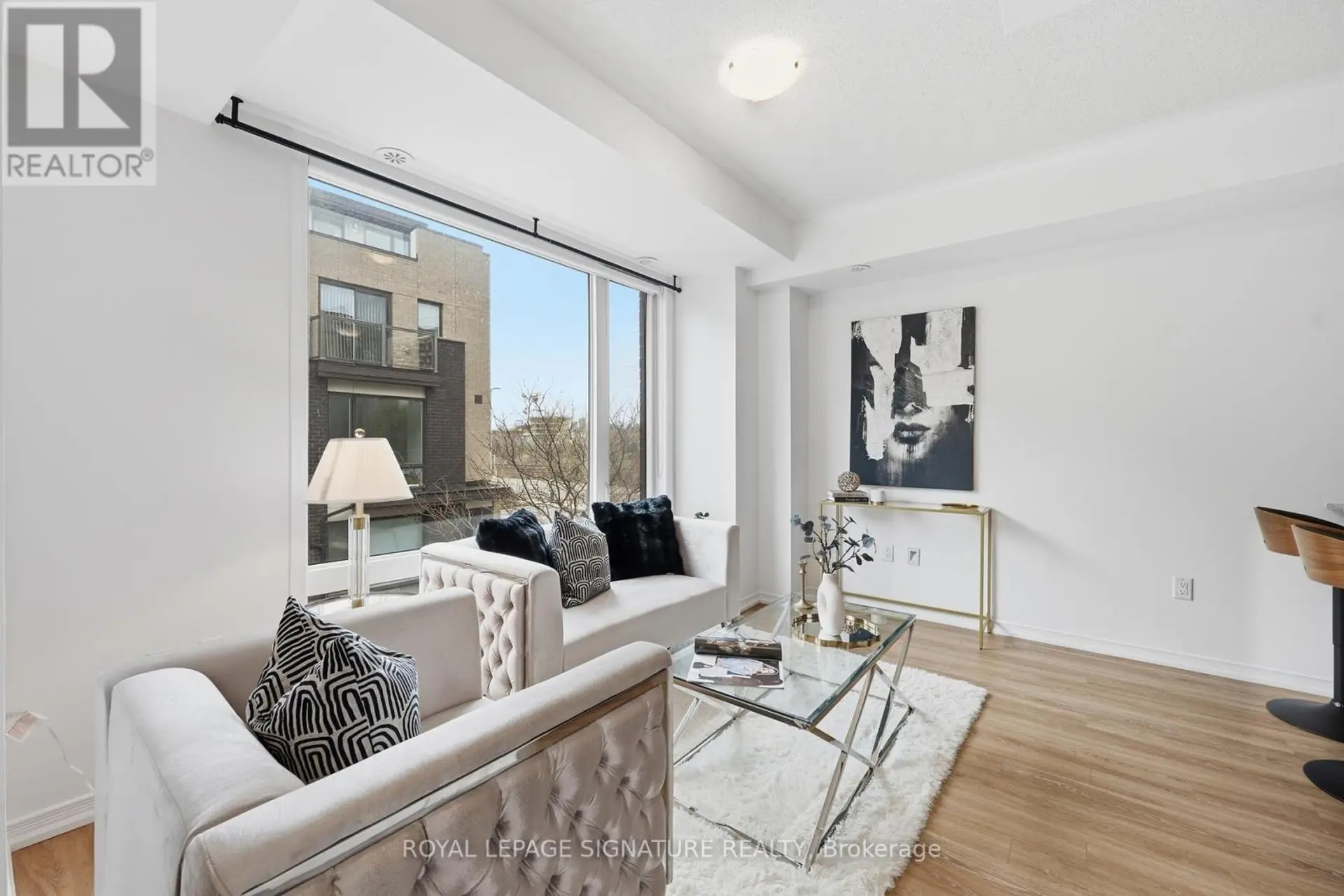 #55 28 FIELDWAY ROAD - Image 7
