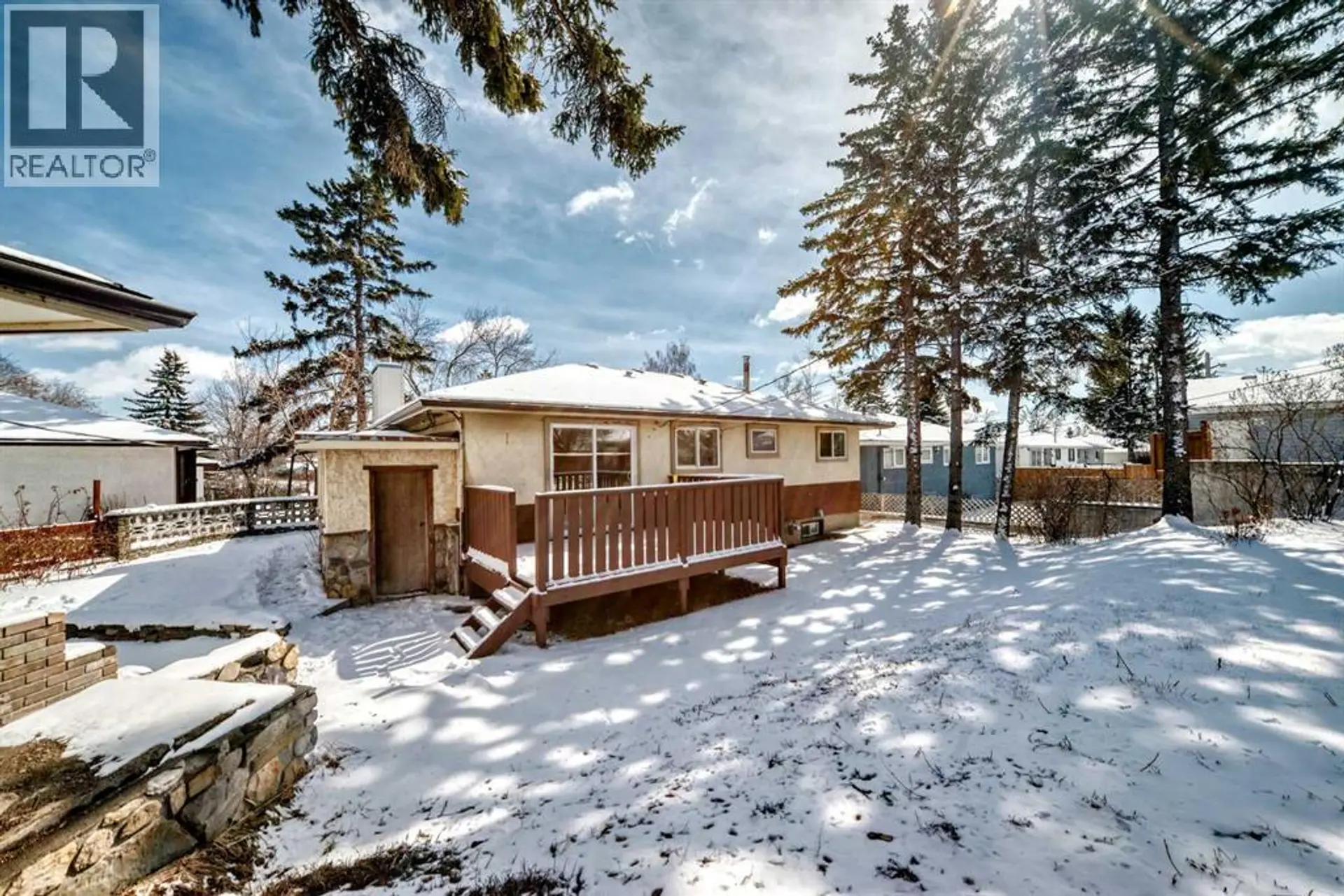 2007 Cottonwood Crescent SE - Image 16