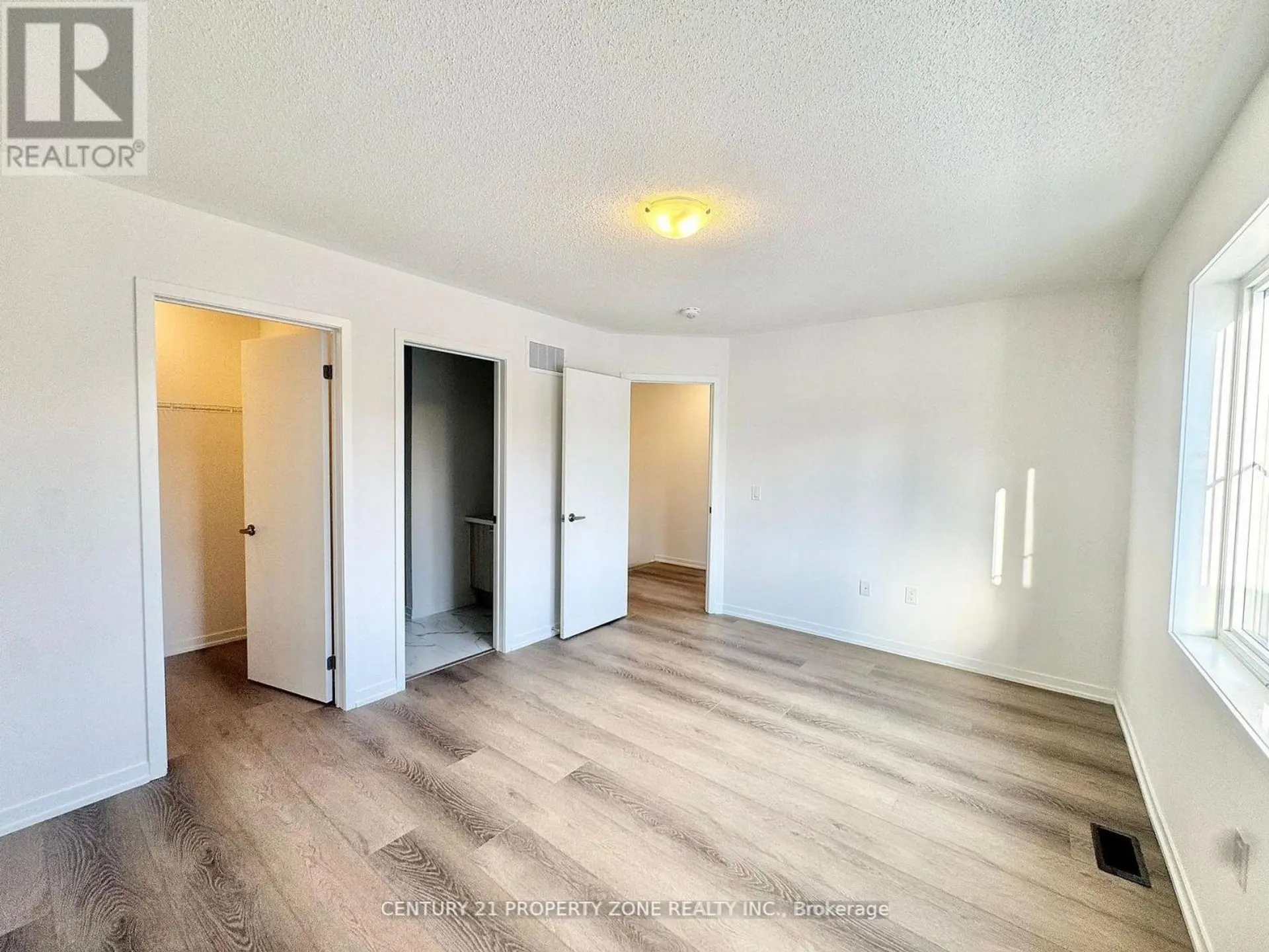 49 KINGBIRD COMMON - Image 15