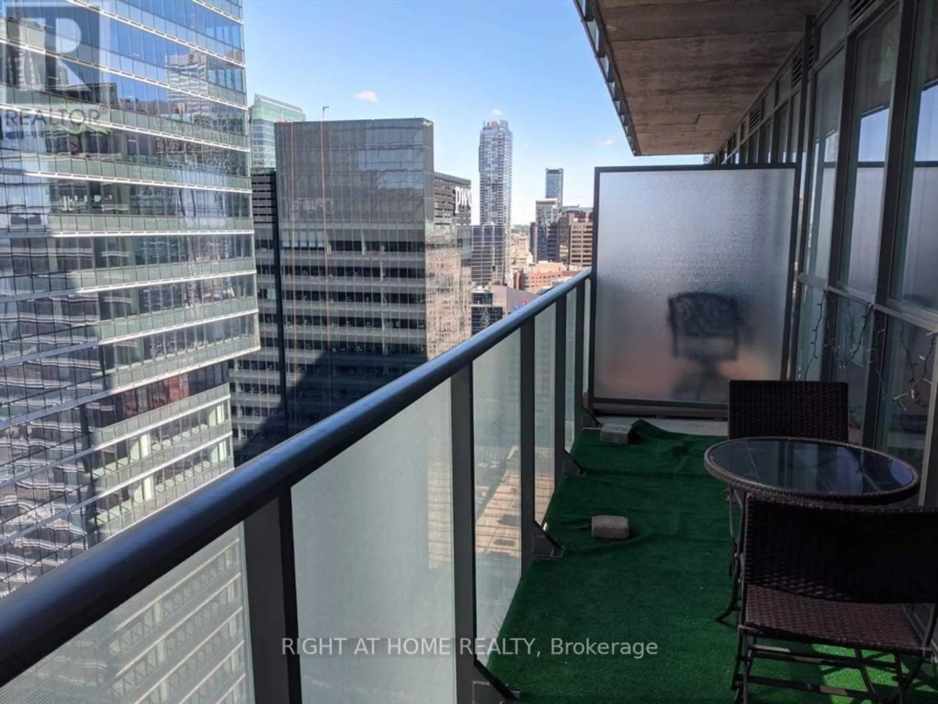 #3411 55 BREMNER BOULEVARD - Image 11