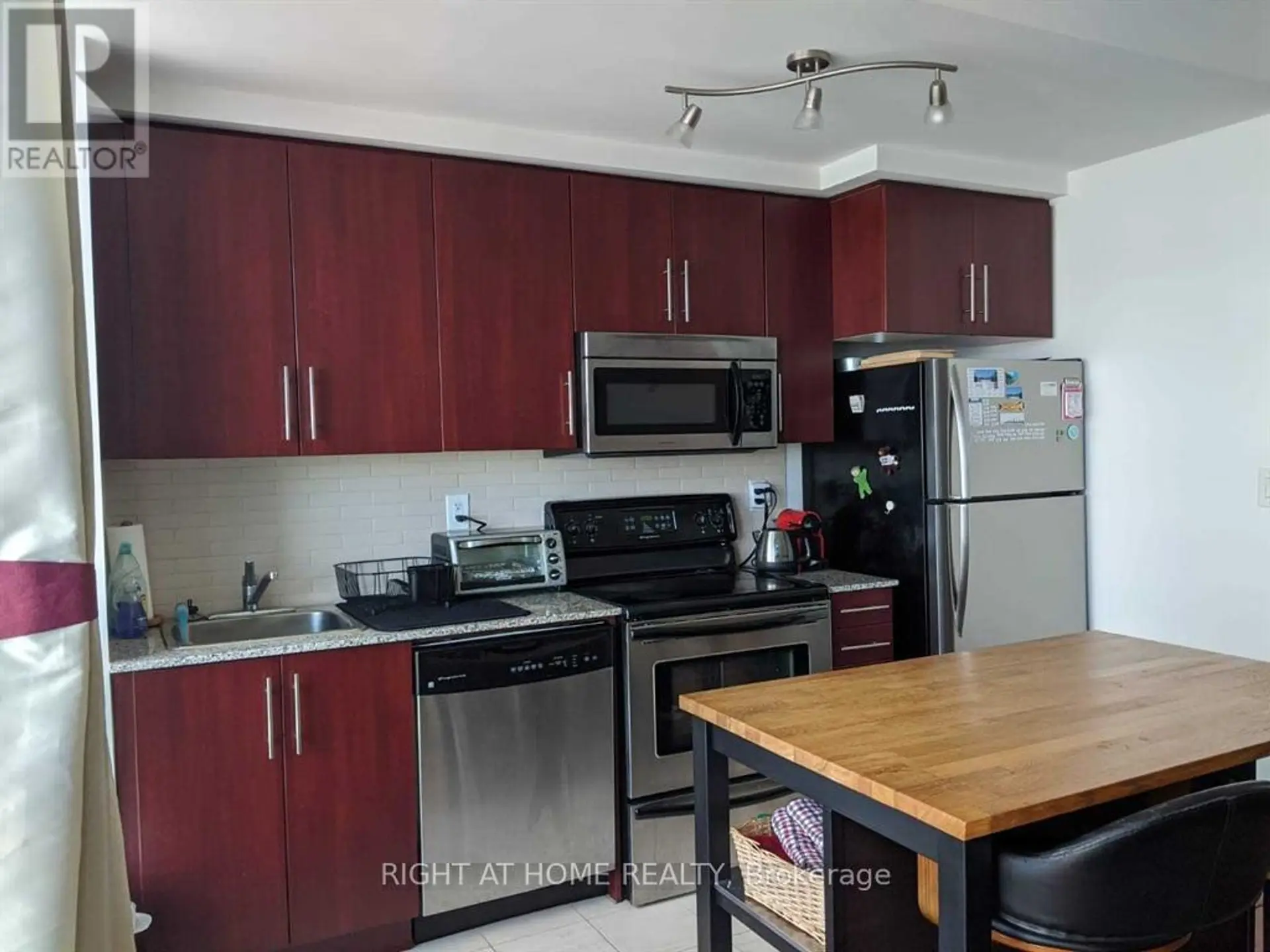 #3411 55 BREMNER BOULEVARD - Image 5