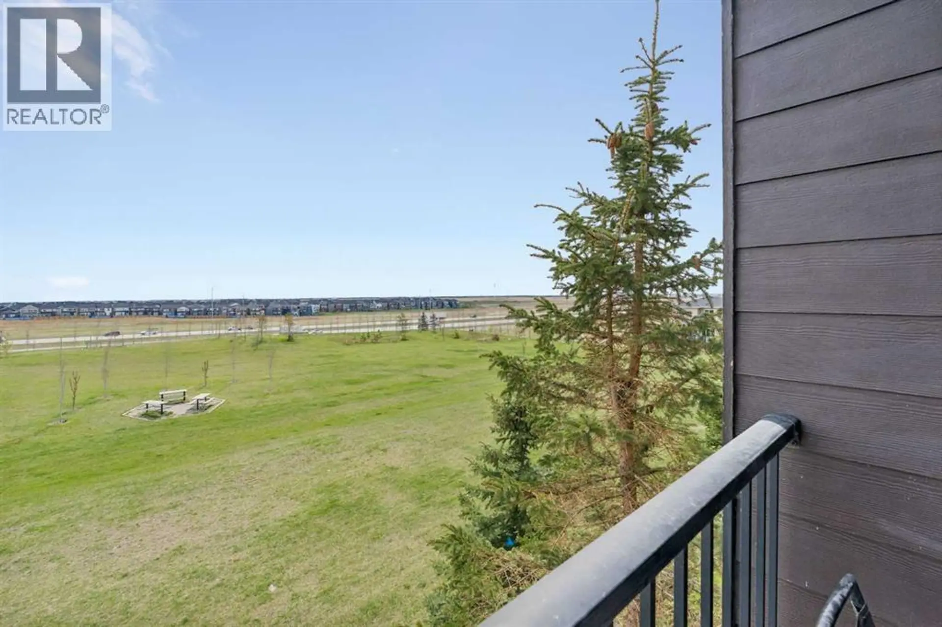 #305 355 Taralake Way NE - Image 15