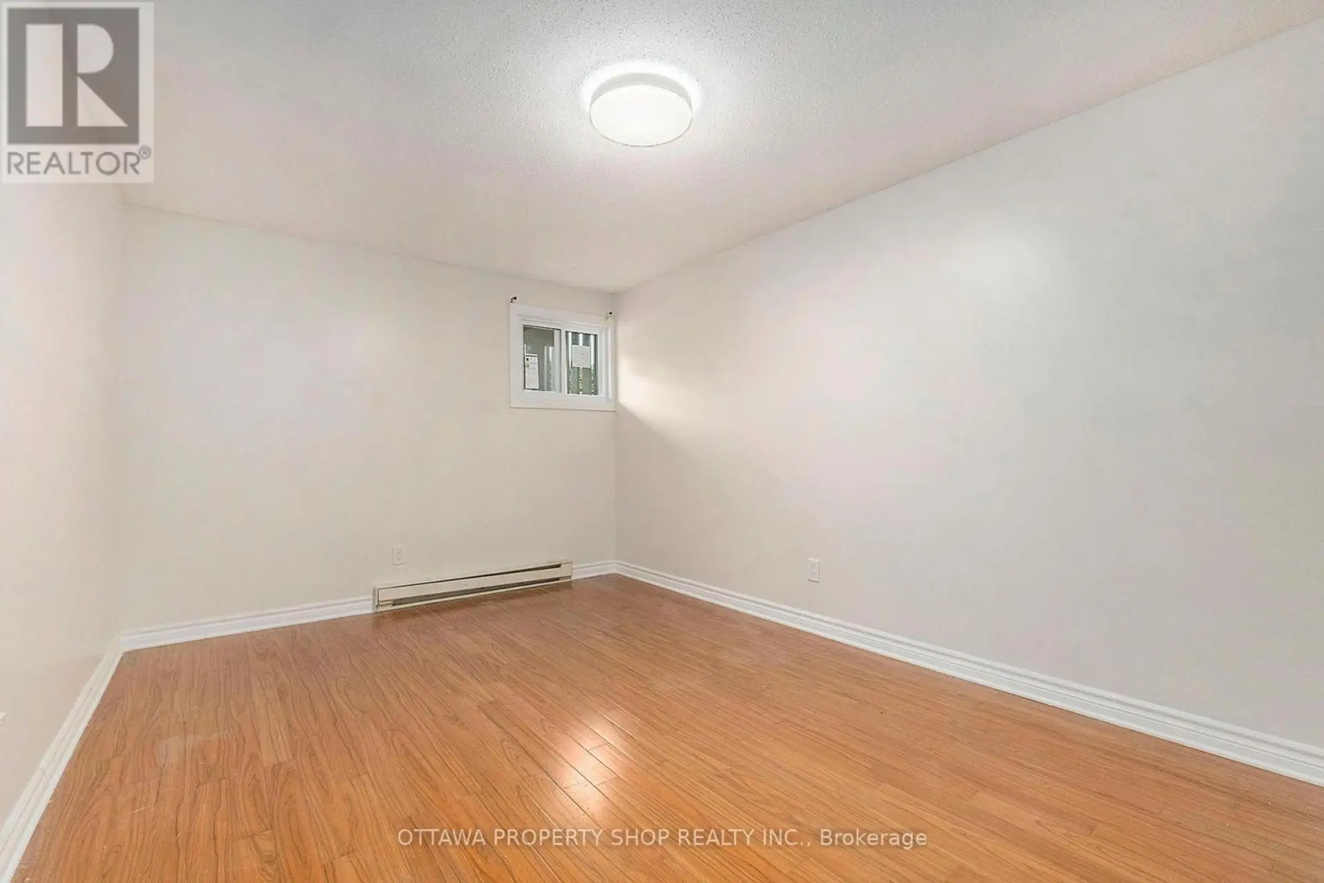 #185 825 CAHILL DRIVE W - Image 11