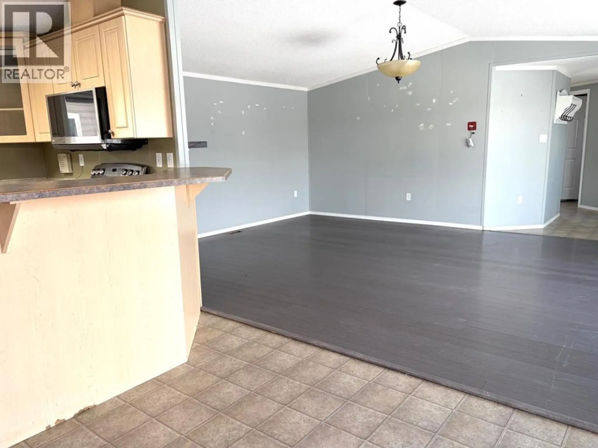 109 Elm Street - Image 4