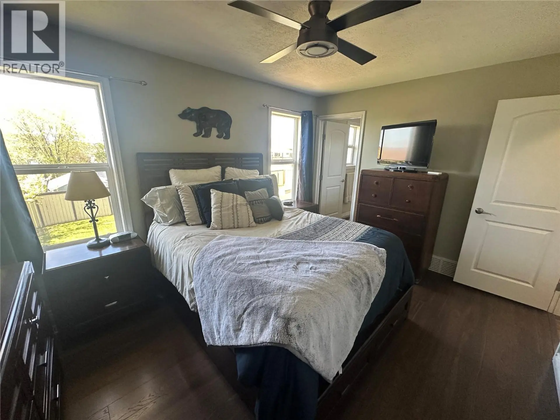 8713 19A Street - Image 7