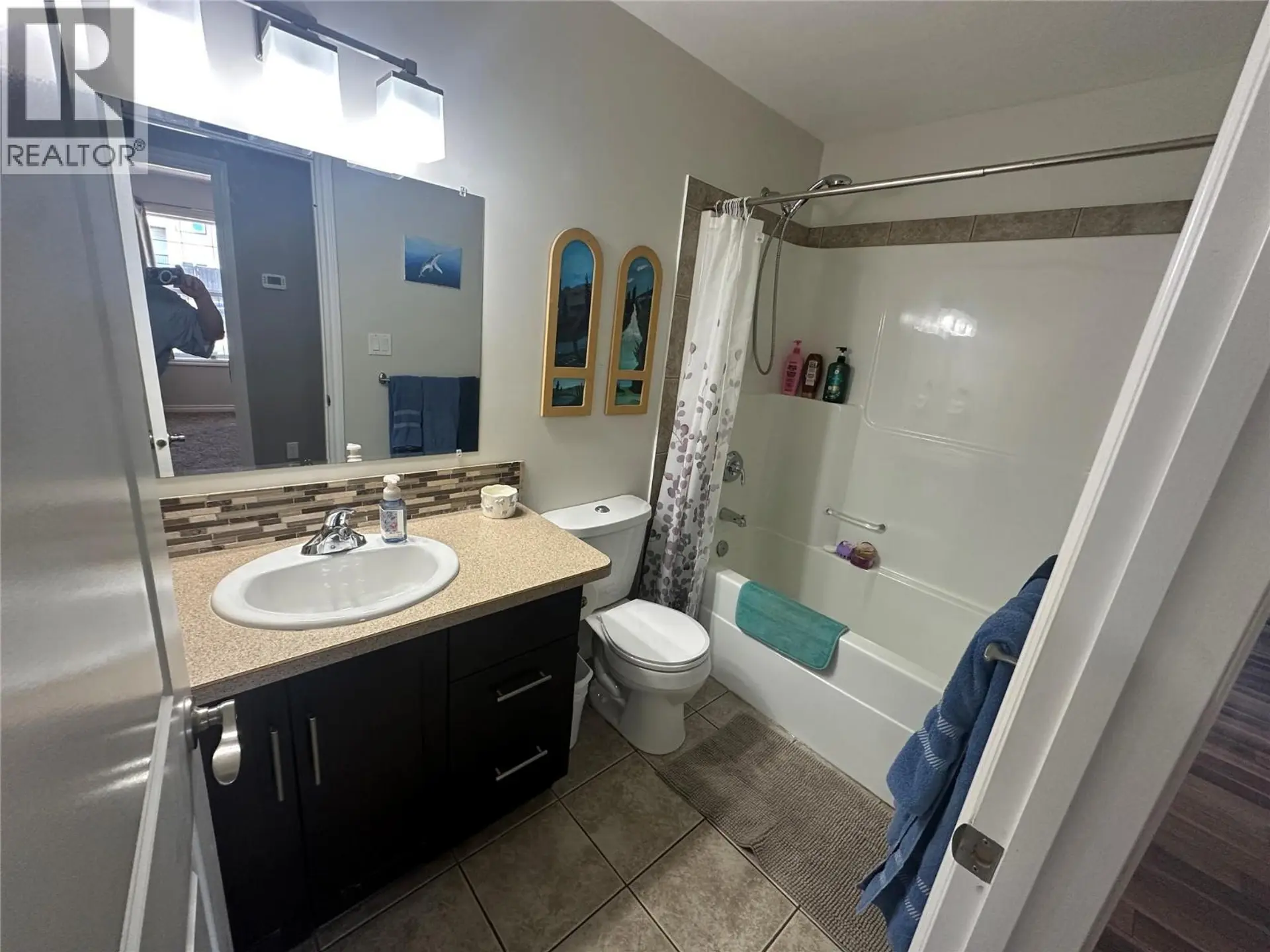 8713 19A Street - Image 9