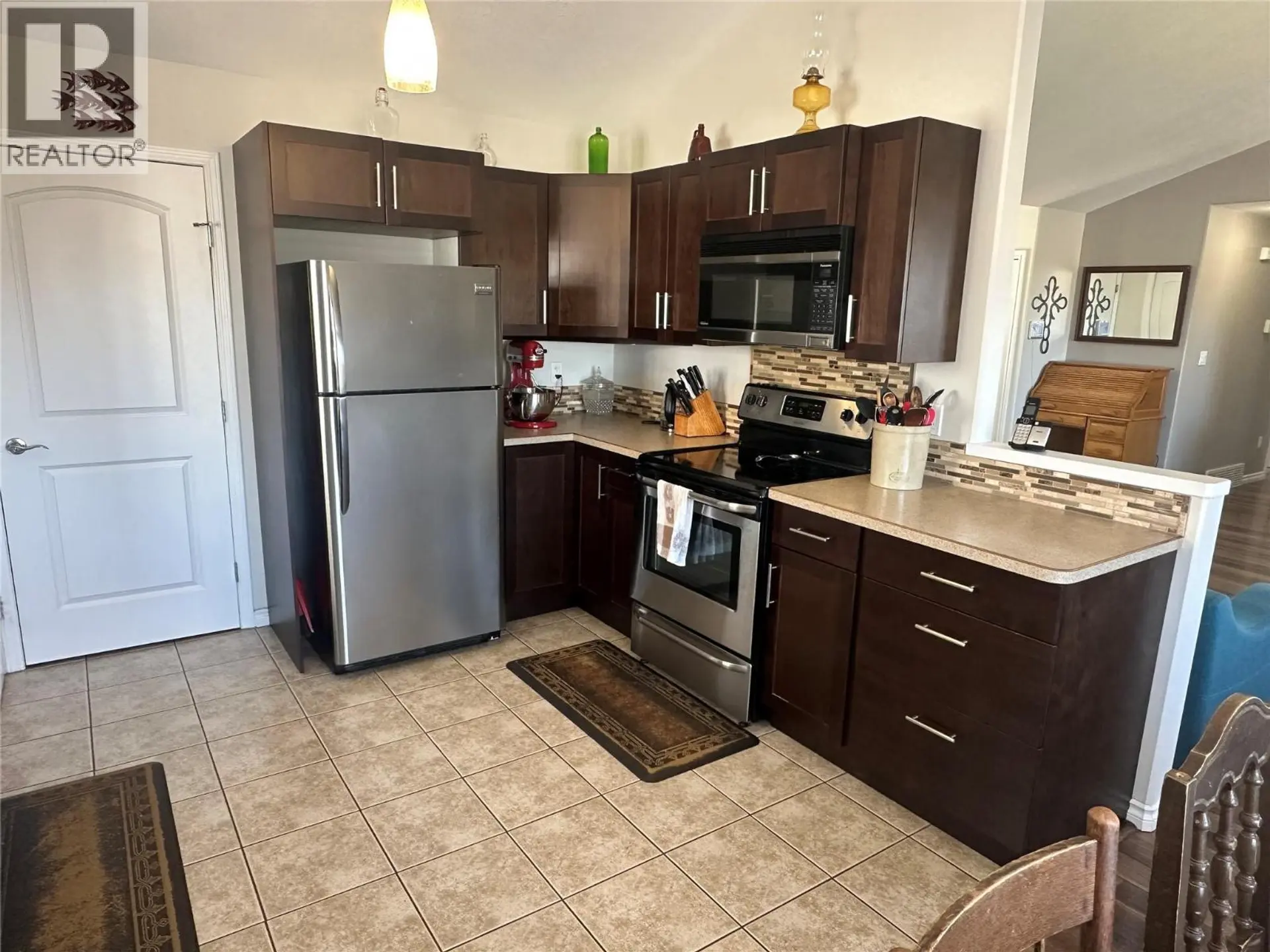 8713 19A Street - Image 5