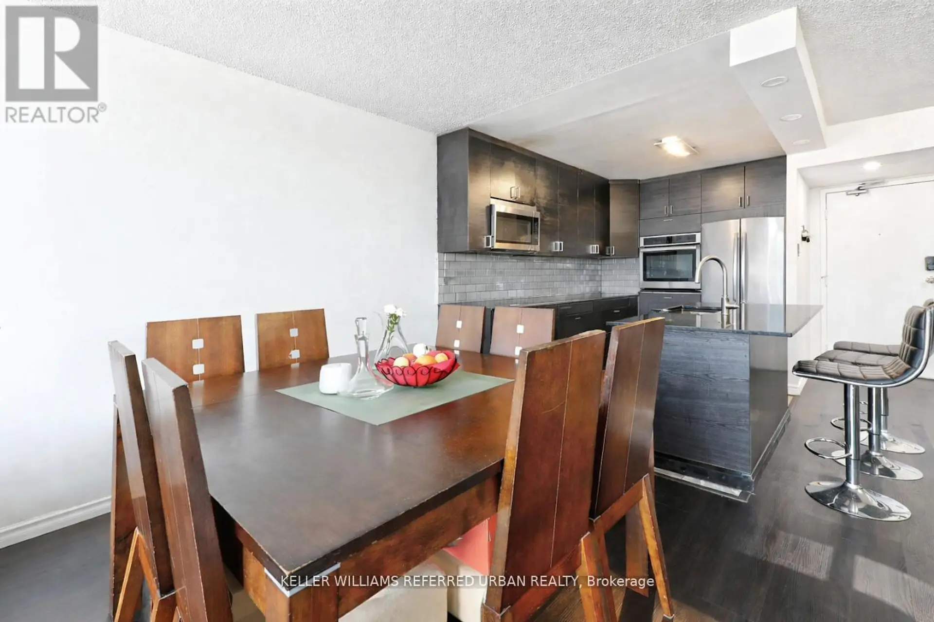 #1811 10 MARTHA EATON WAY - Image 2