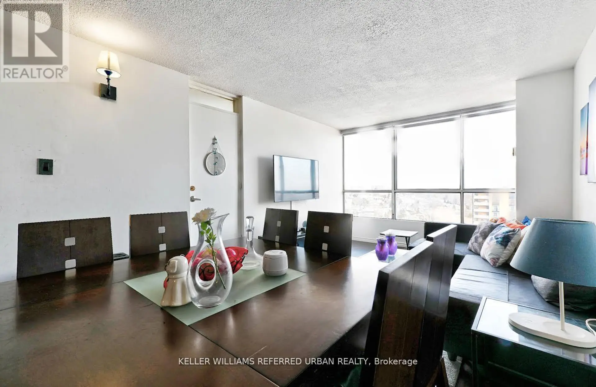 #1811 10 MARTHA EATON WAY - Image 5