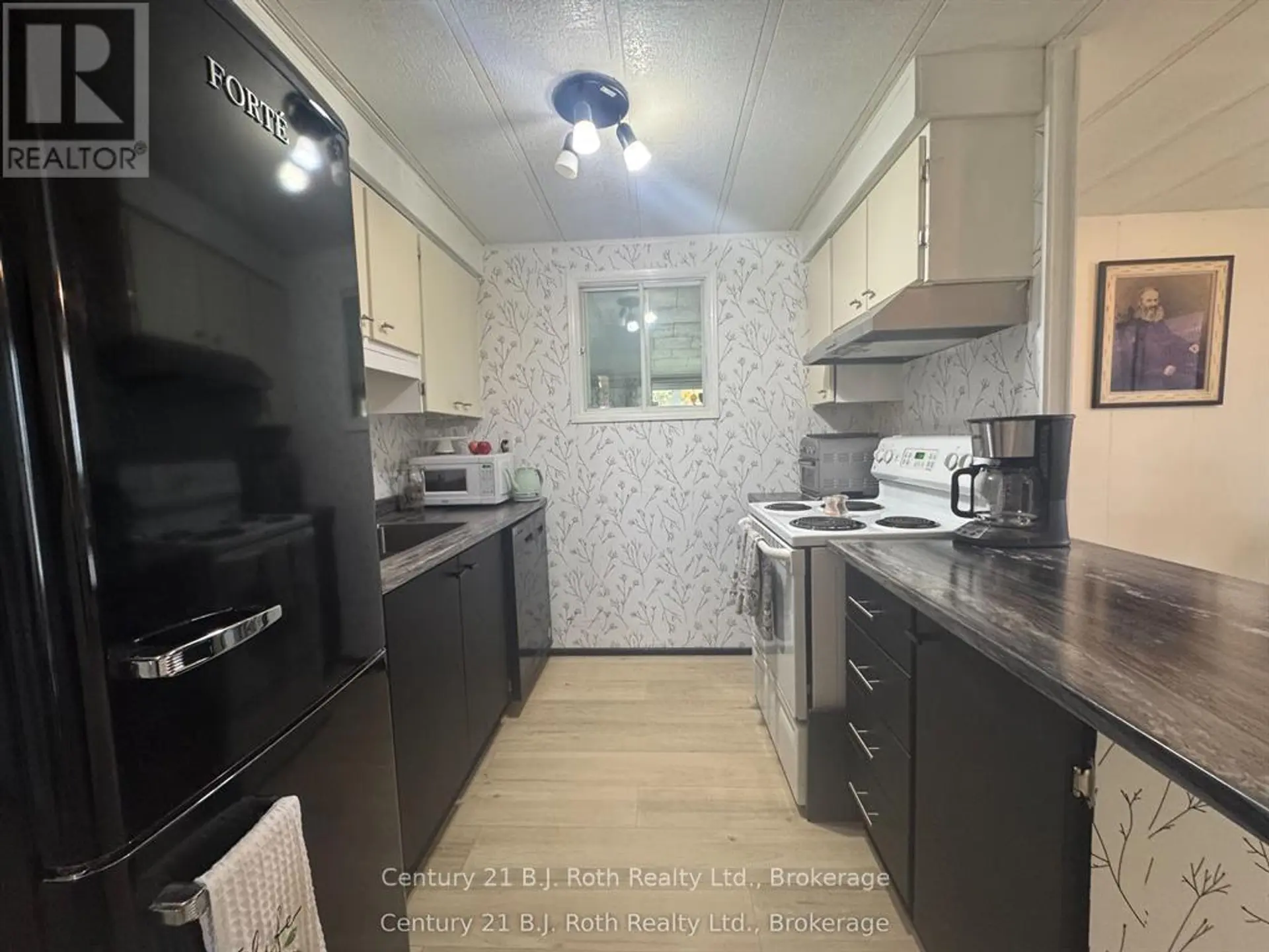 14 MUIR DRIVE - Image 8
