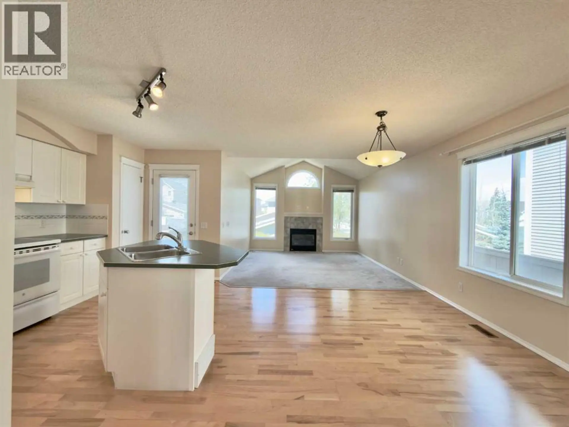 206 Tuscany Drive NW - Image 8