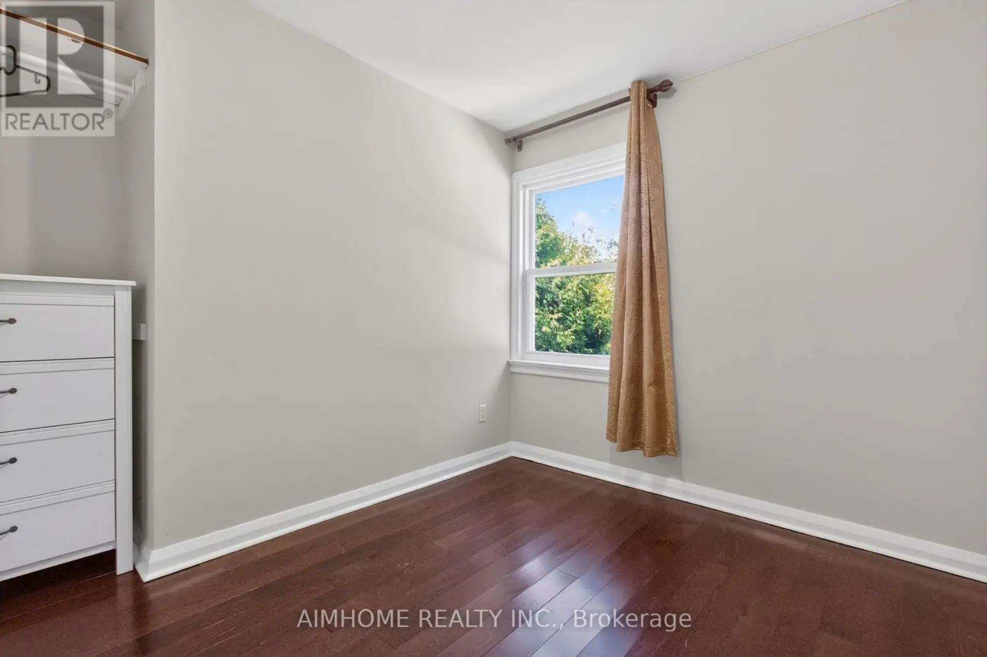 140 MEIGHEN AVENUE - Image 10