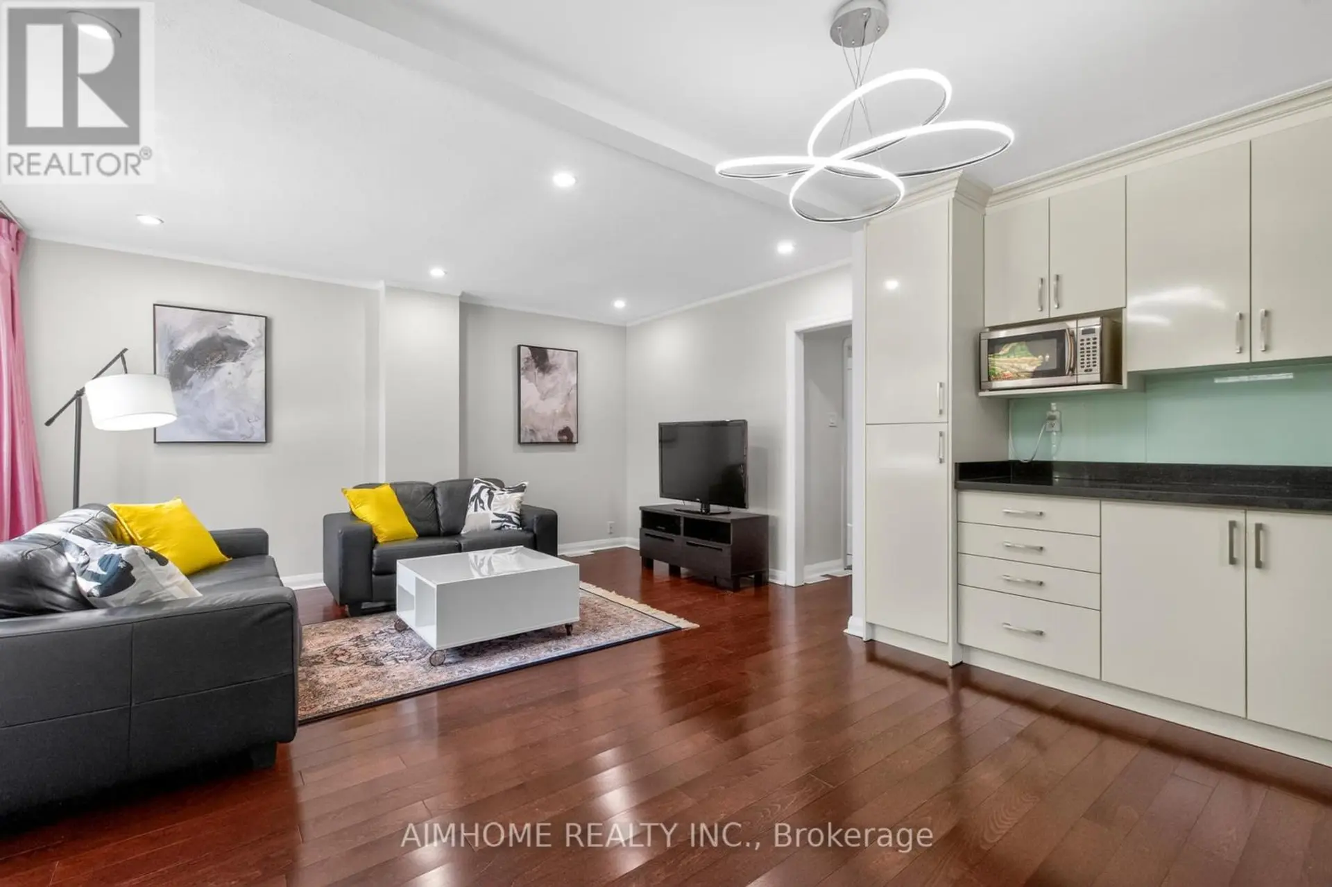140 MEIGHEN AVENUE - Image 3
