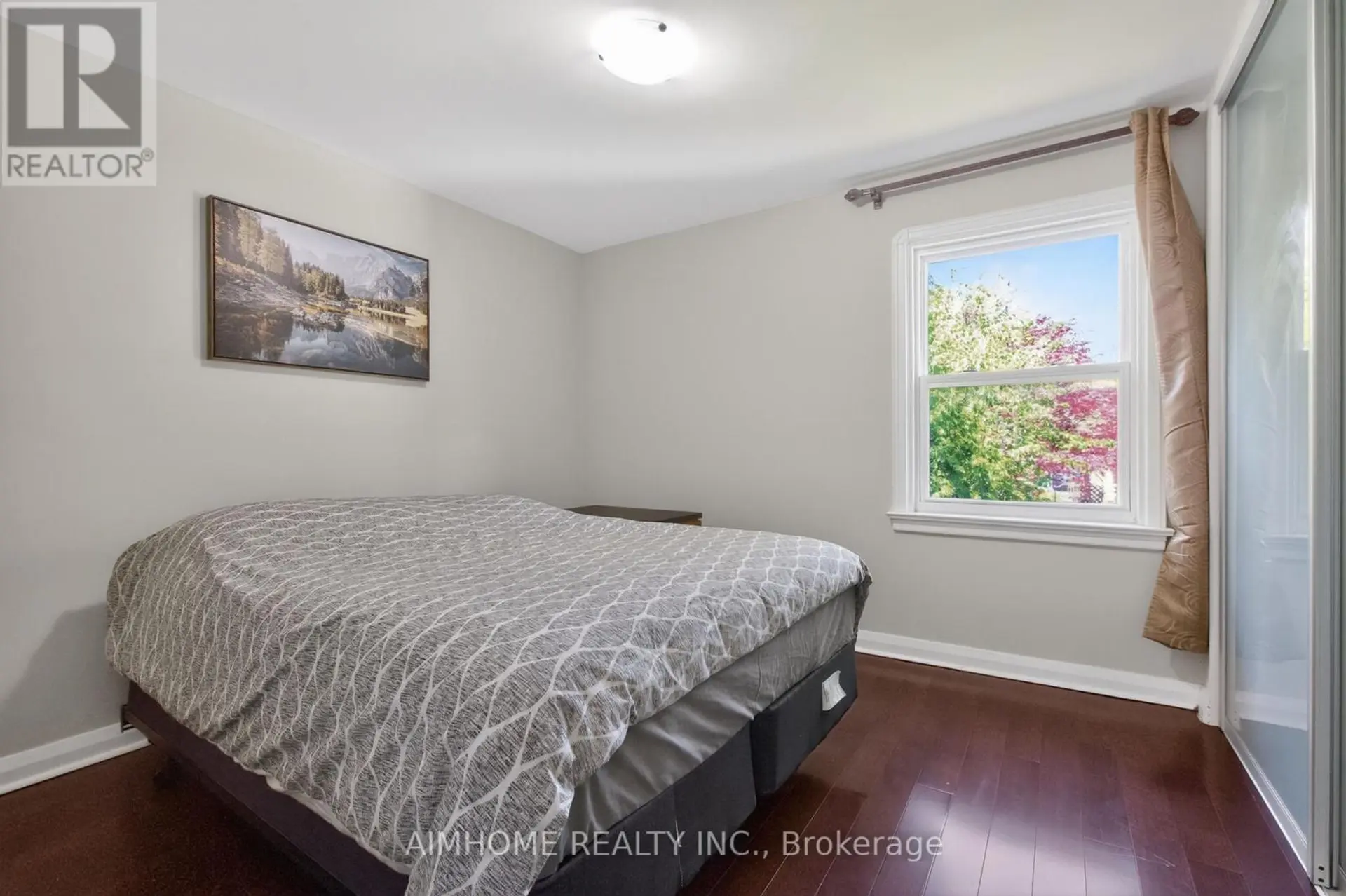 140 MEIGHEN AVENUE - Image 7