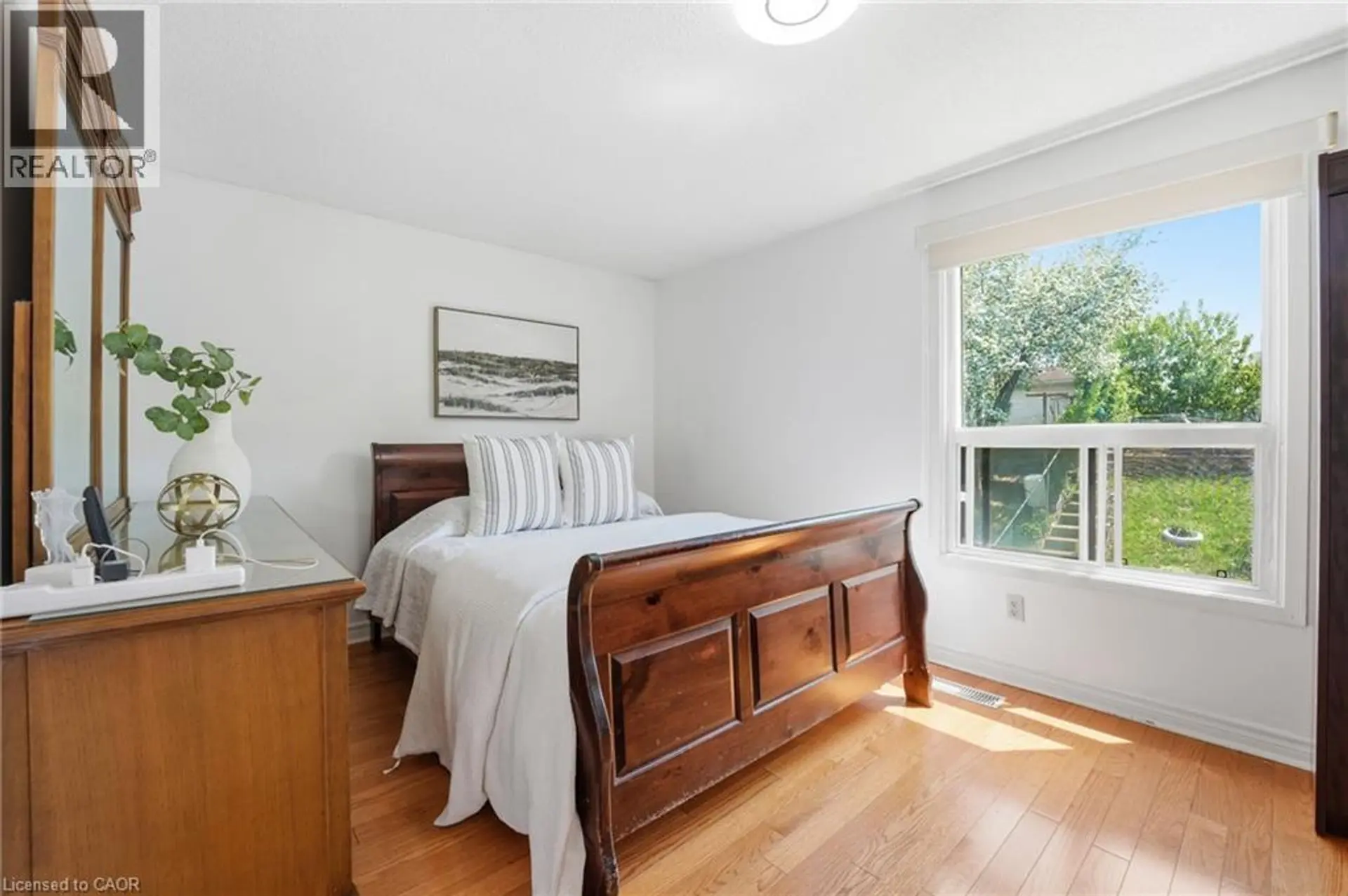 39 RIVIERA Drive - Image 11