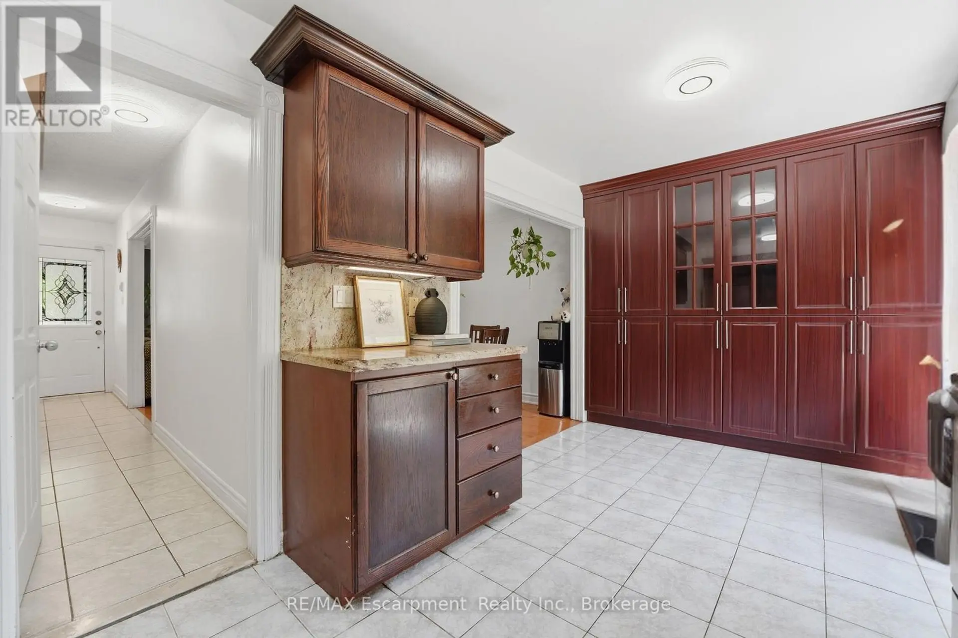 39 RIVIERA DRIVE - Image 7