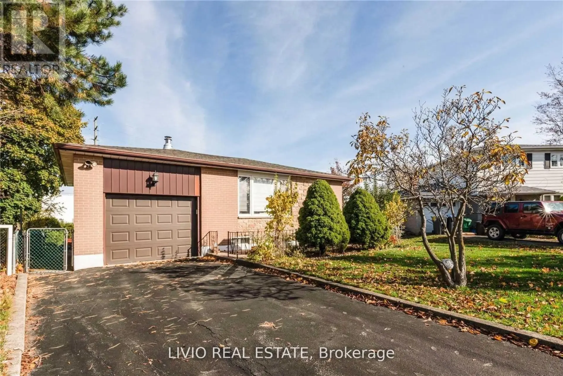 12 FINSBURY DRIVE - Image 2