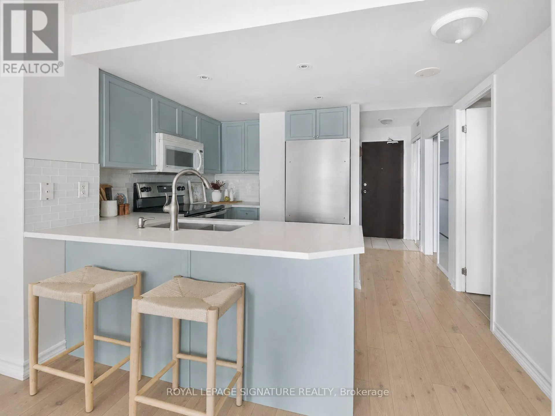 #1102 231 FORT YORK BOULEVARD - Image 2