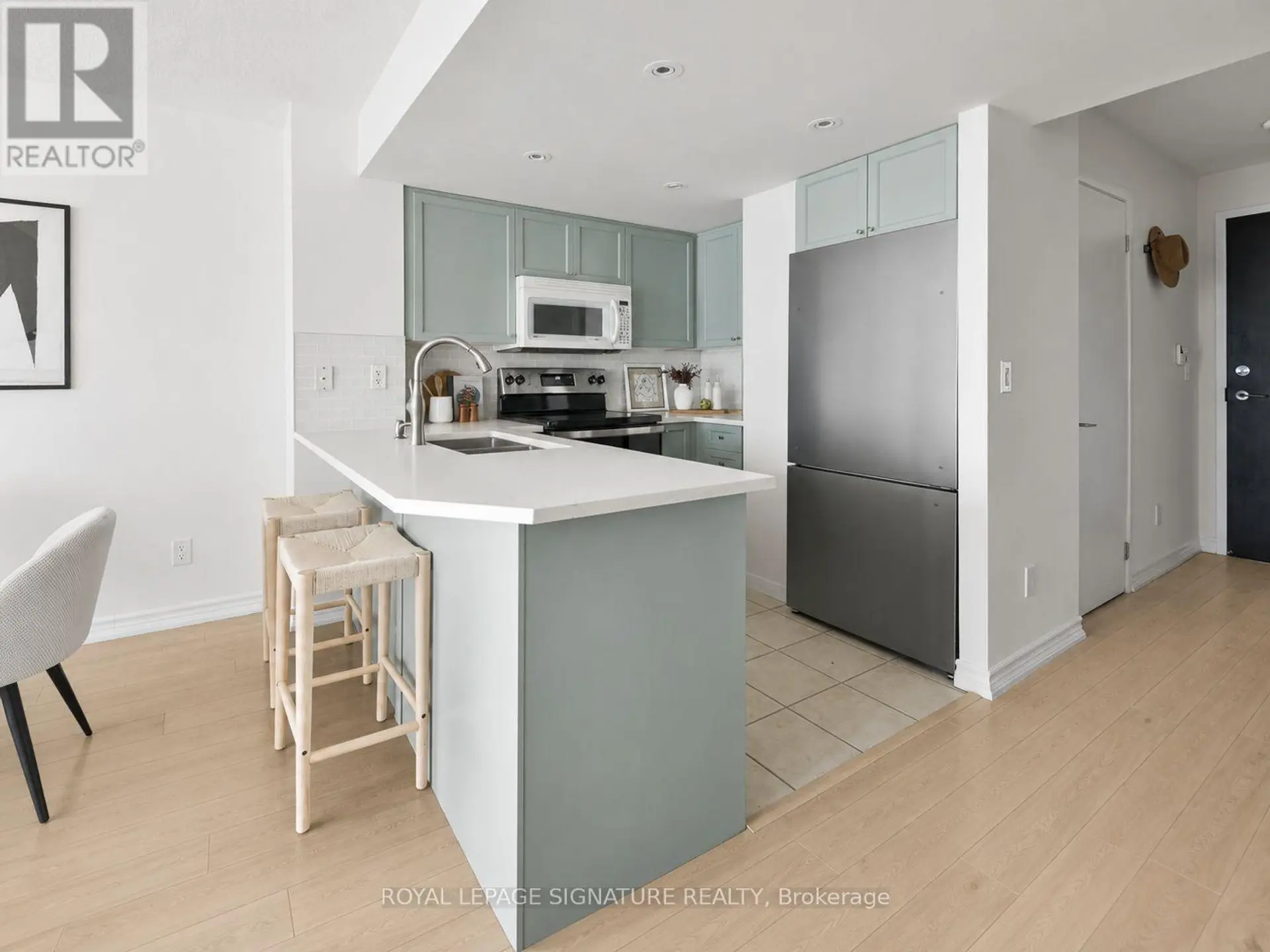 #1102 231 FORT YORK BOULEVARD - Image 4