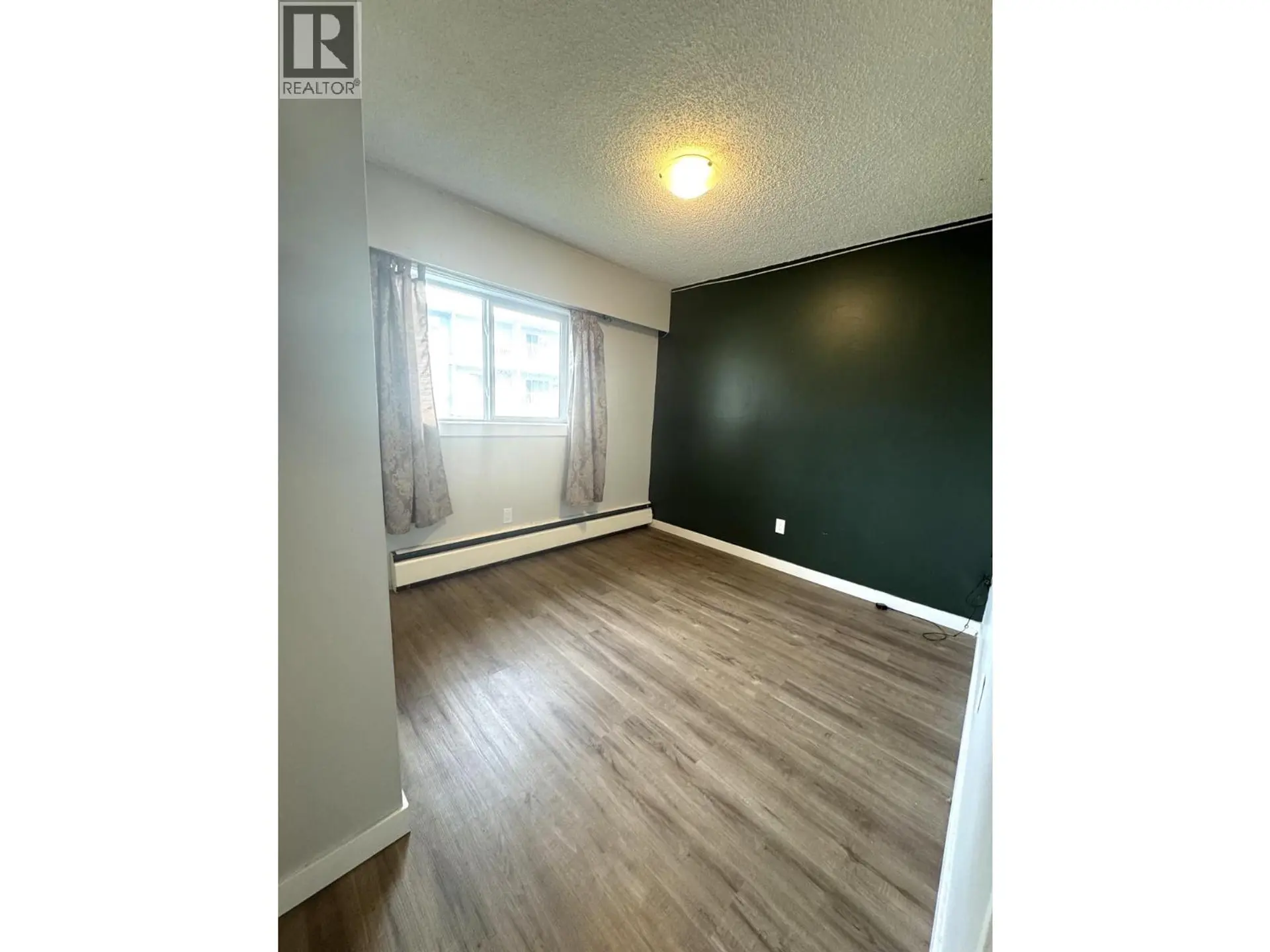 #102 2117 2ND Street N - Image 14