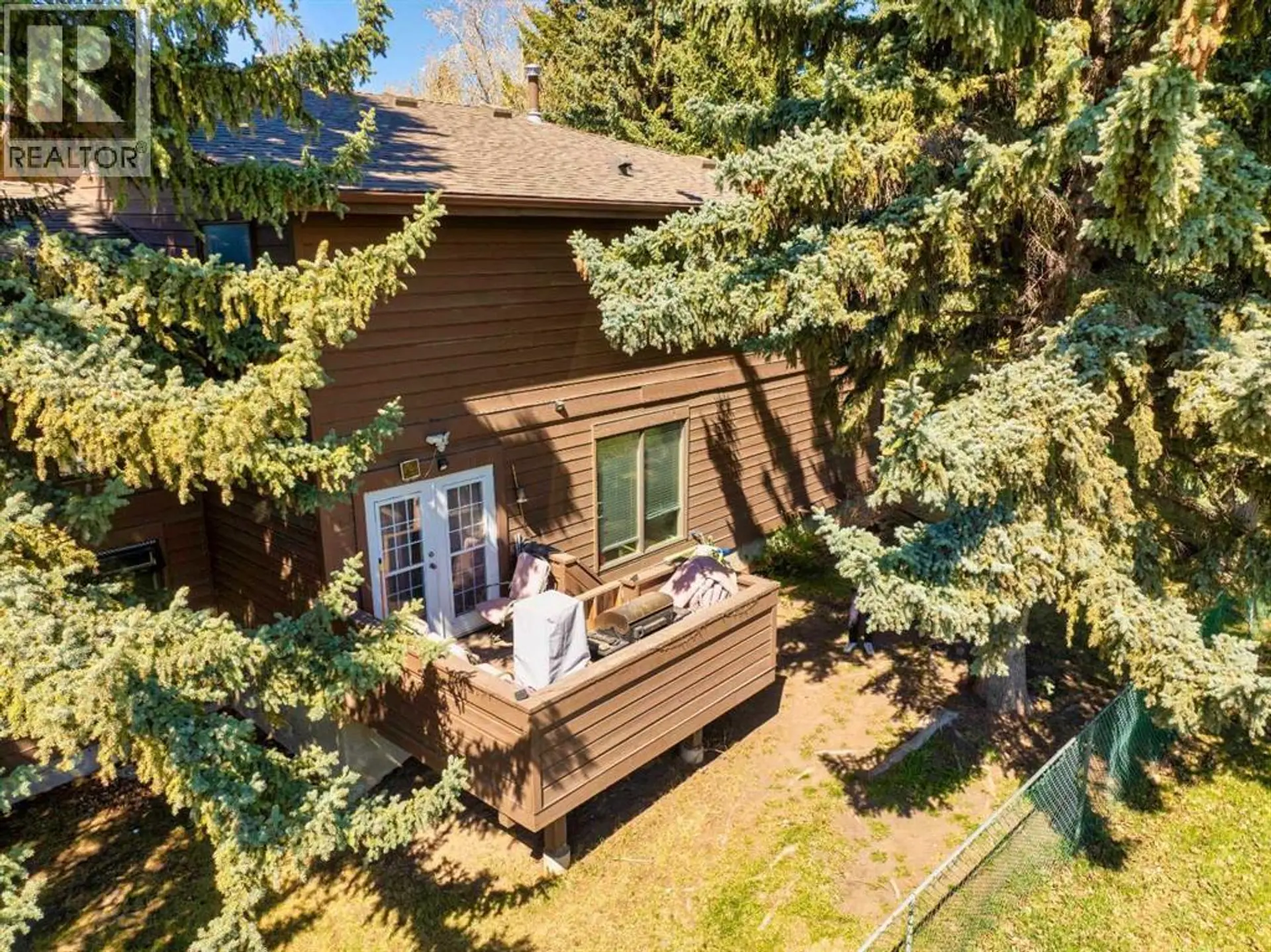 #44 336 Rundlehill Drive NE - Image 2