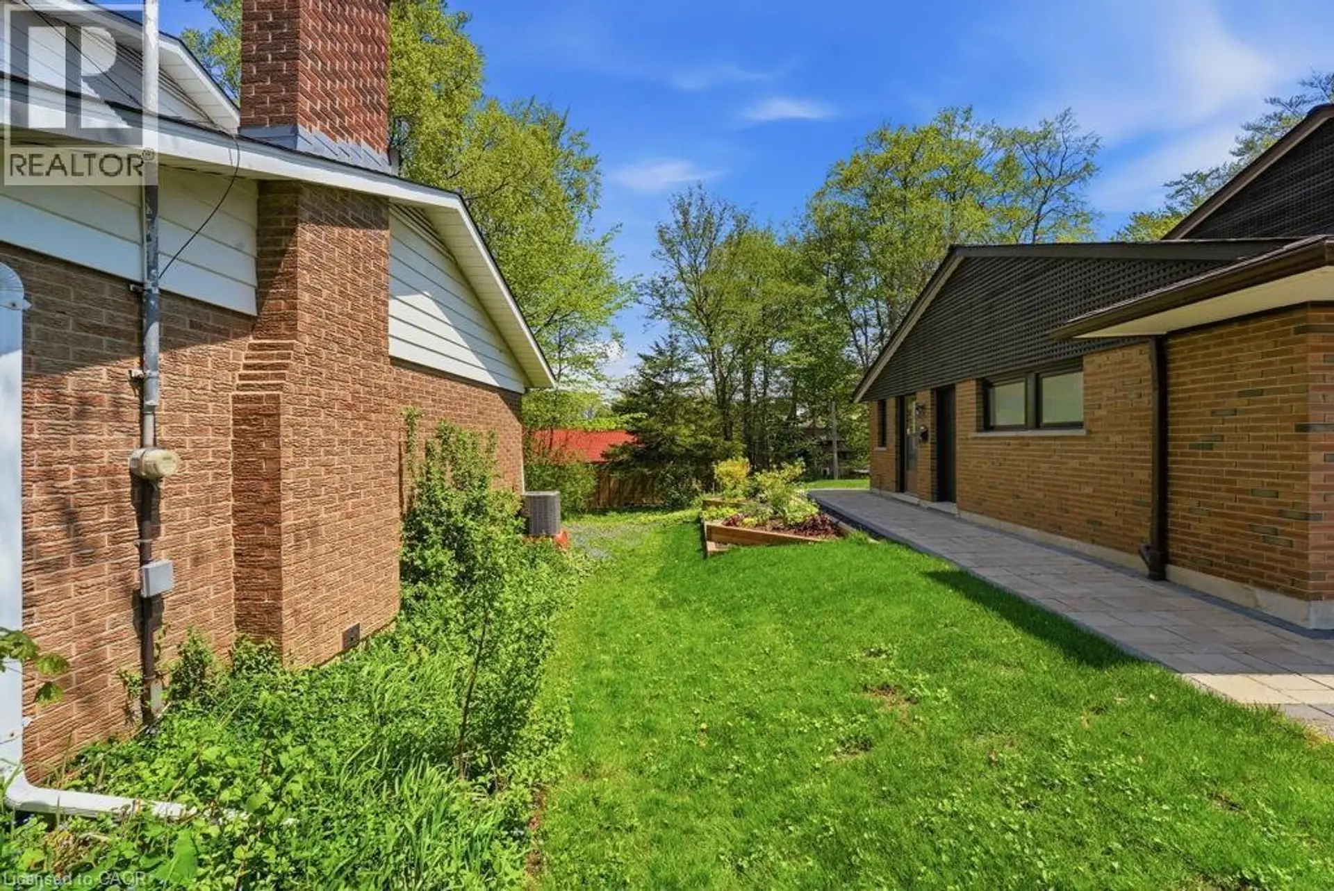 46 BIRCHCLIFF Avenue - Image 6