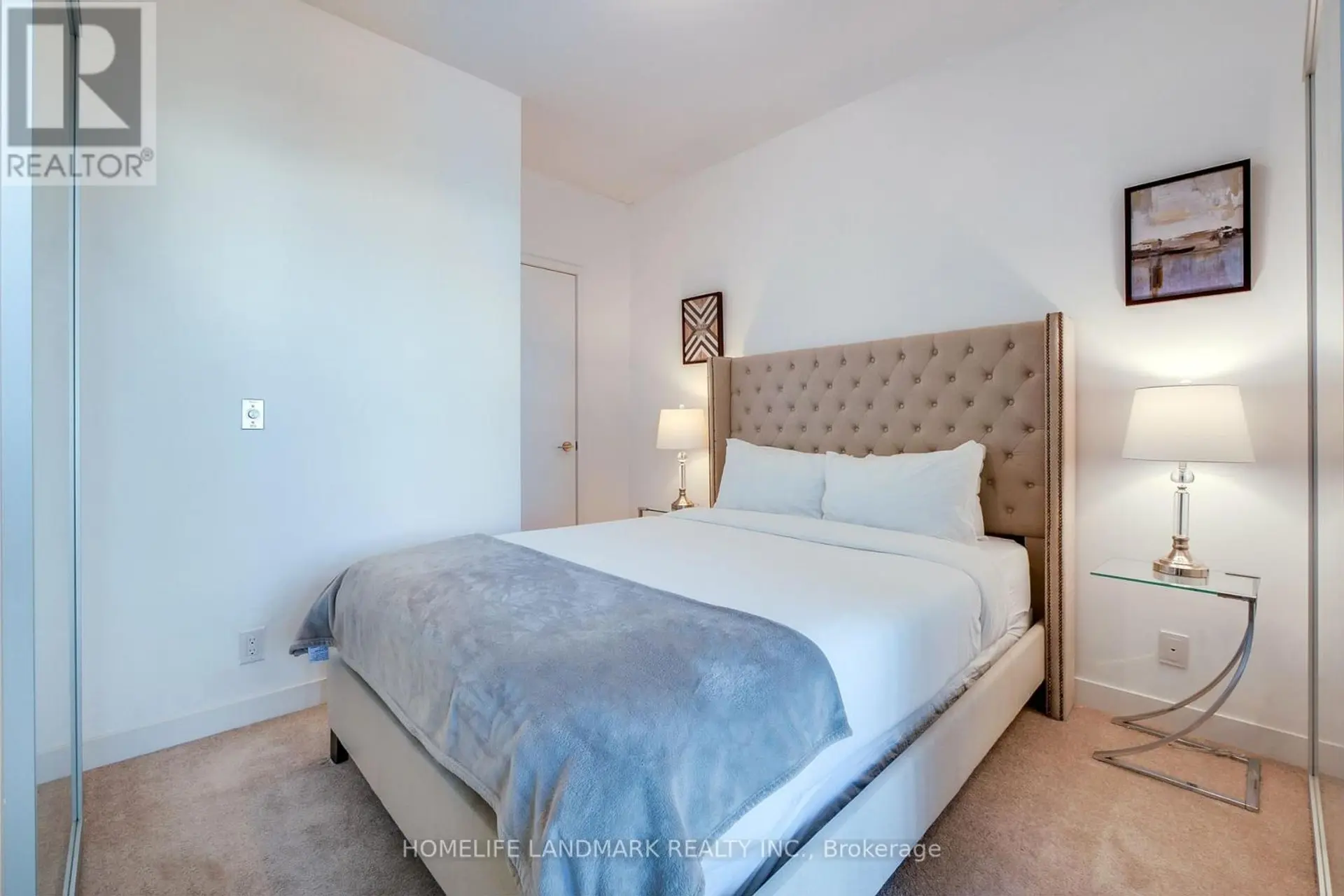 #1807 14 YORK STREET - Image 4