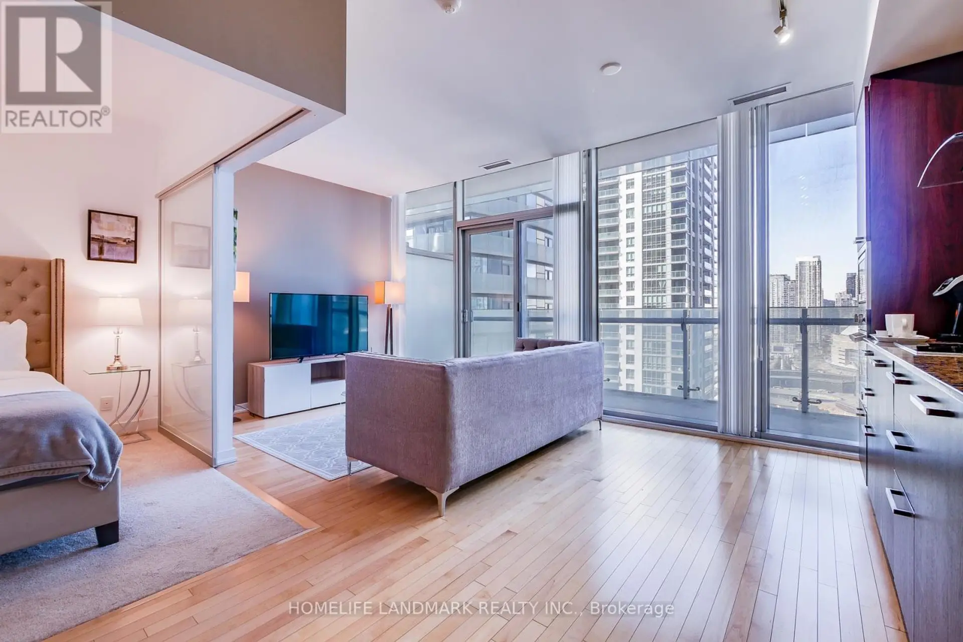 #1807 14 YORK STREET - Image 6