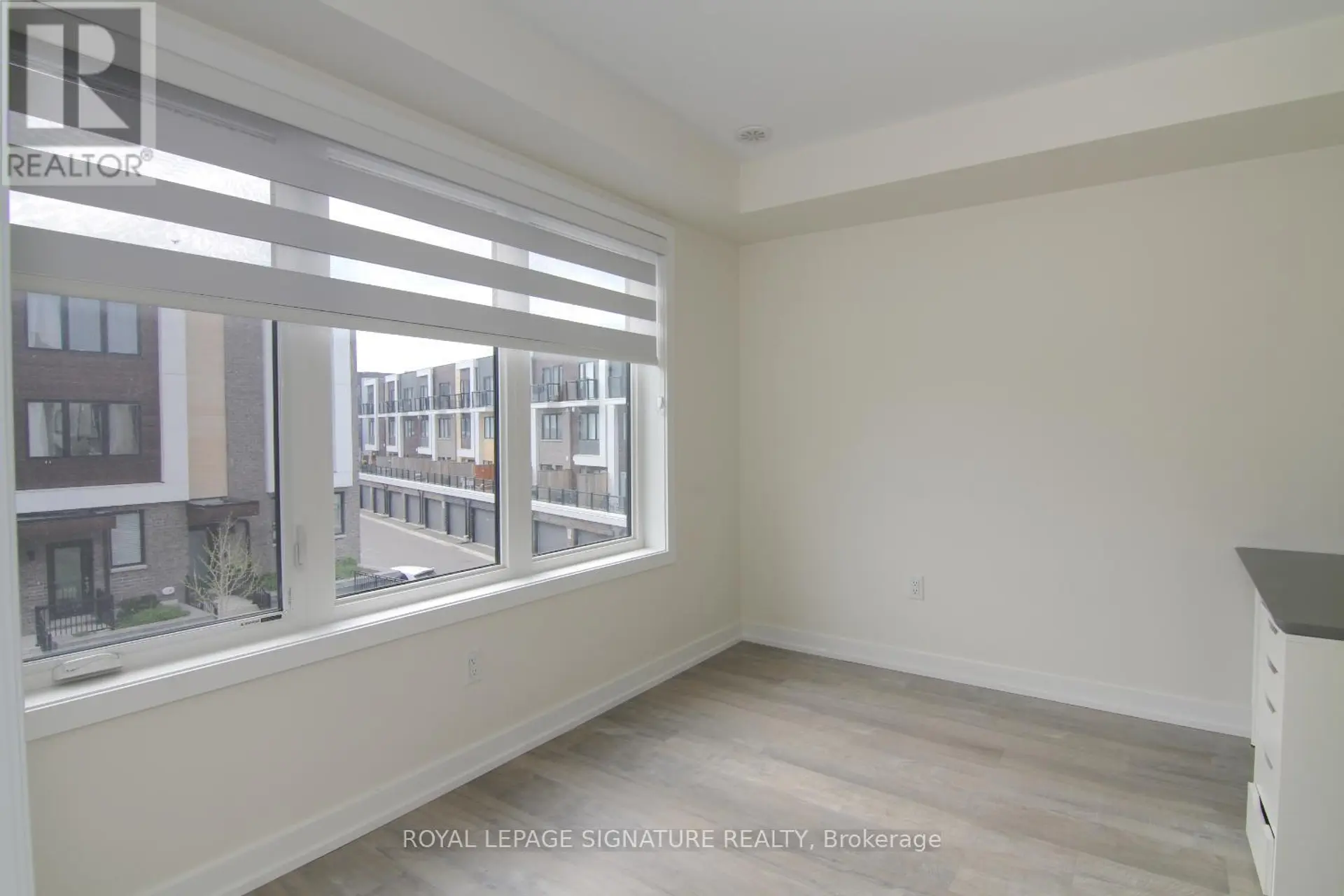 #2 90 STANLEY GREENE BOULEVARD - Image 15