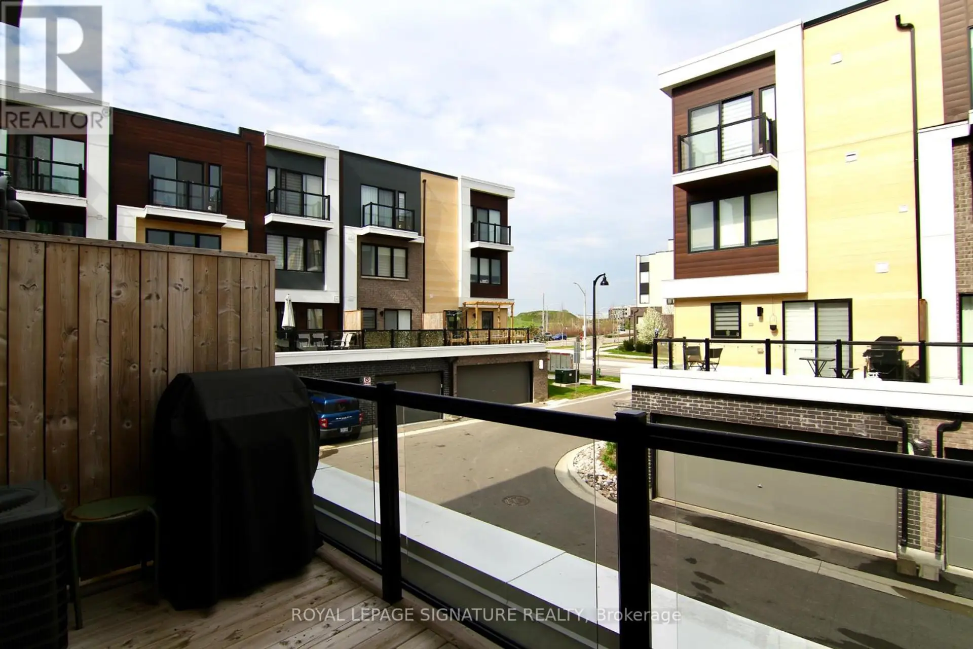 #2 90 STANLEY GREENE BOULEVARD - Image 8