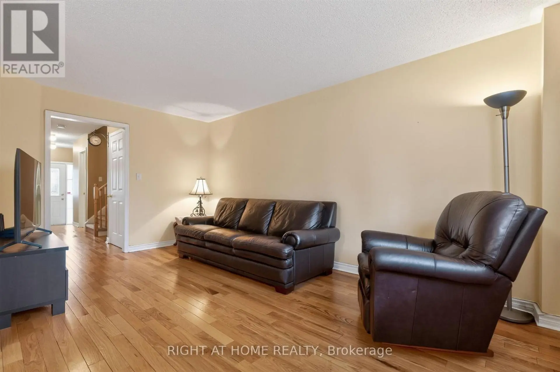 1181 WESTVIEW TERRACE - Image 8