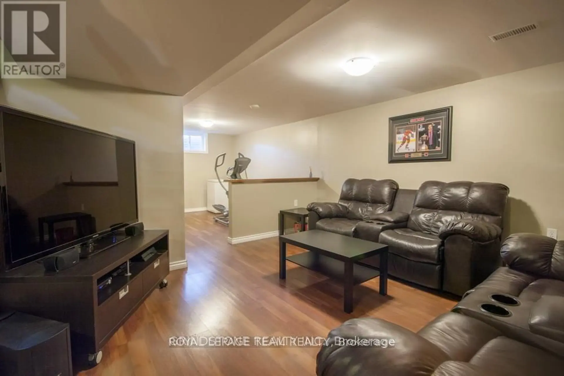 183 MCELROY DRIVE - Image 15