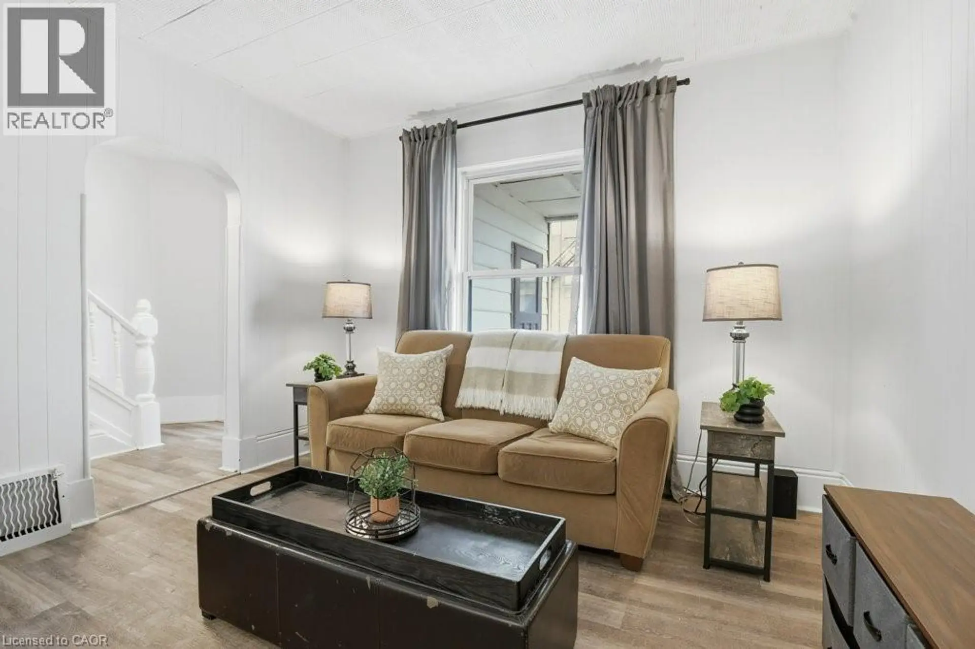 391 DOURO Street - Image 3