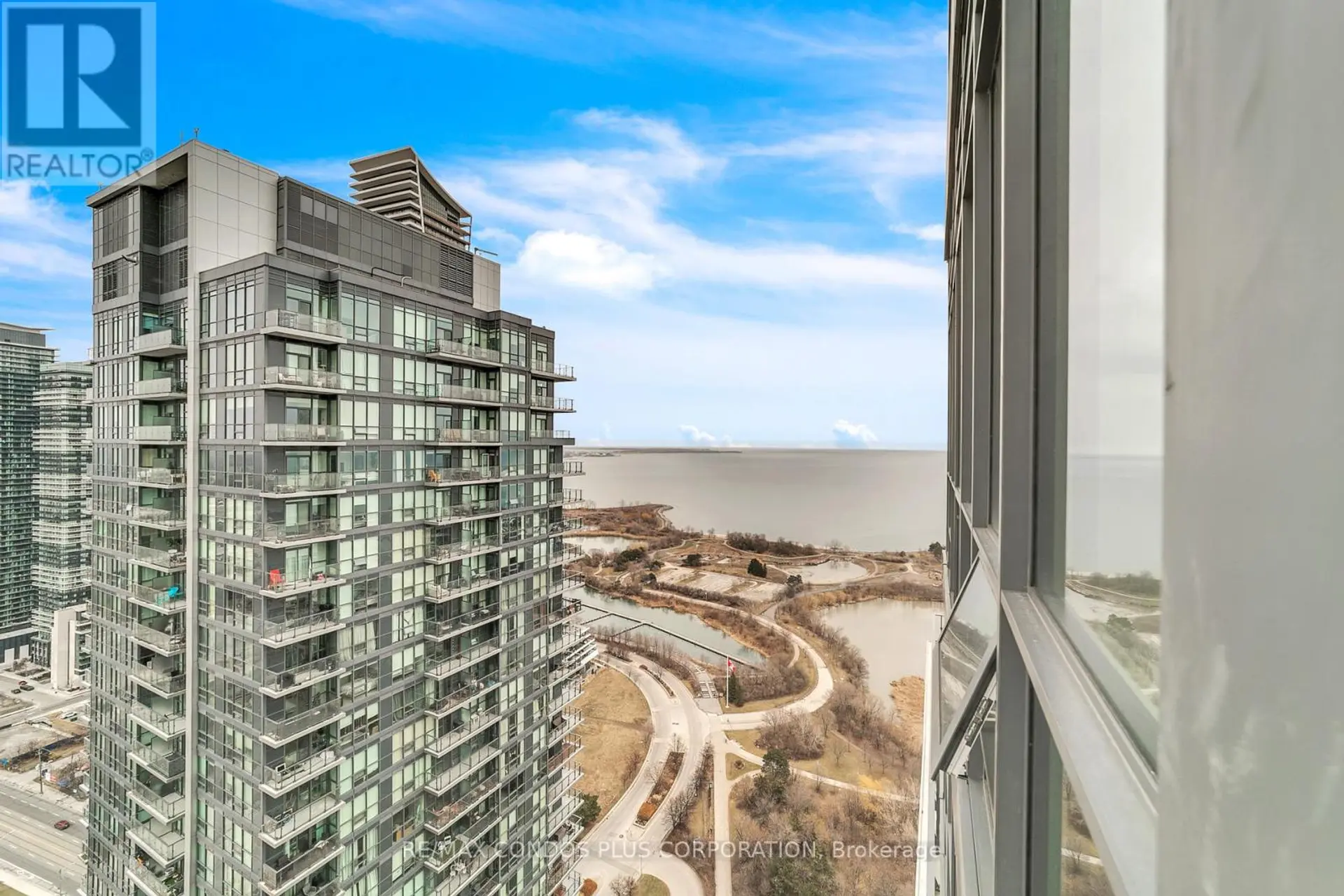 #PH08 2212 LAKE SHORE BOULEVARD W - Image 9