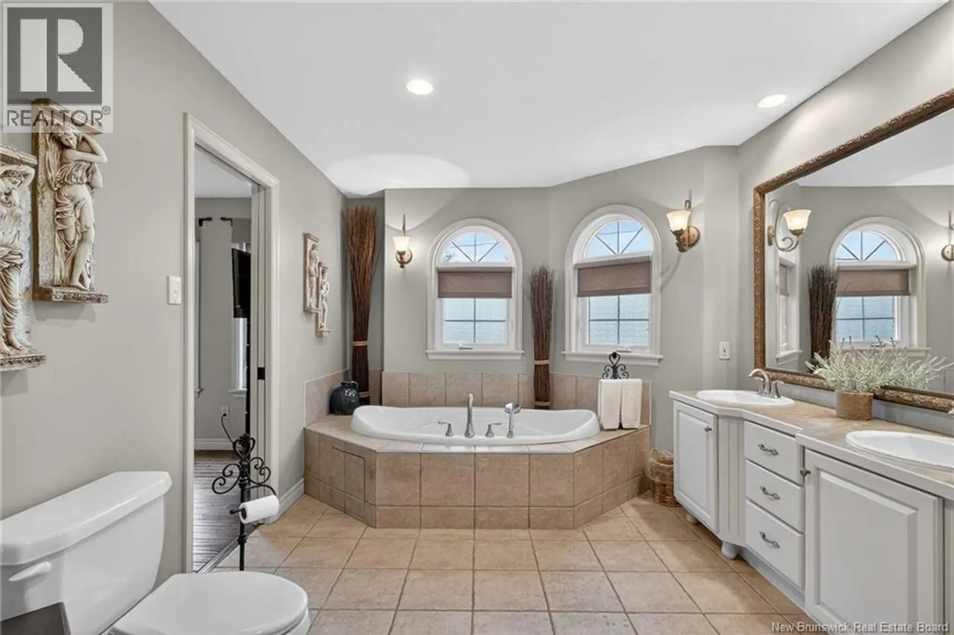 162 Cyr Street - Image 12