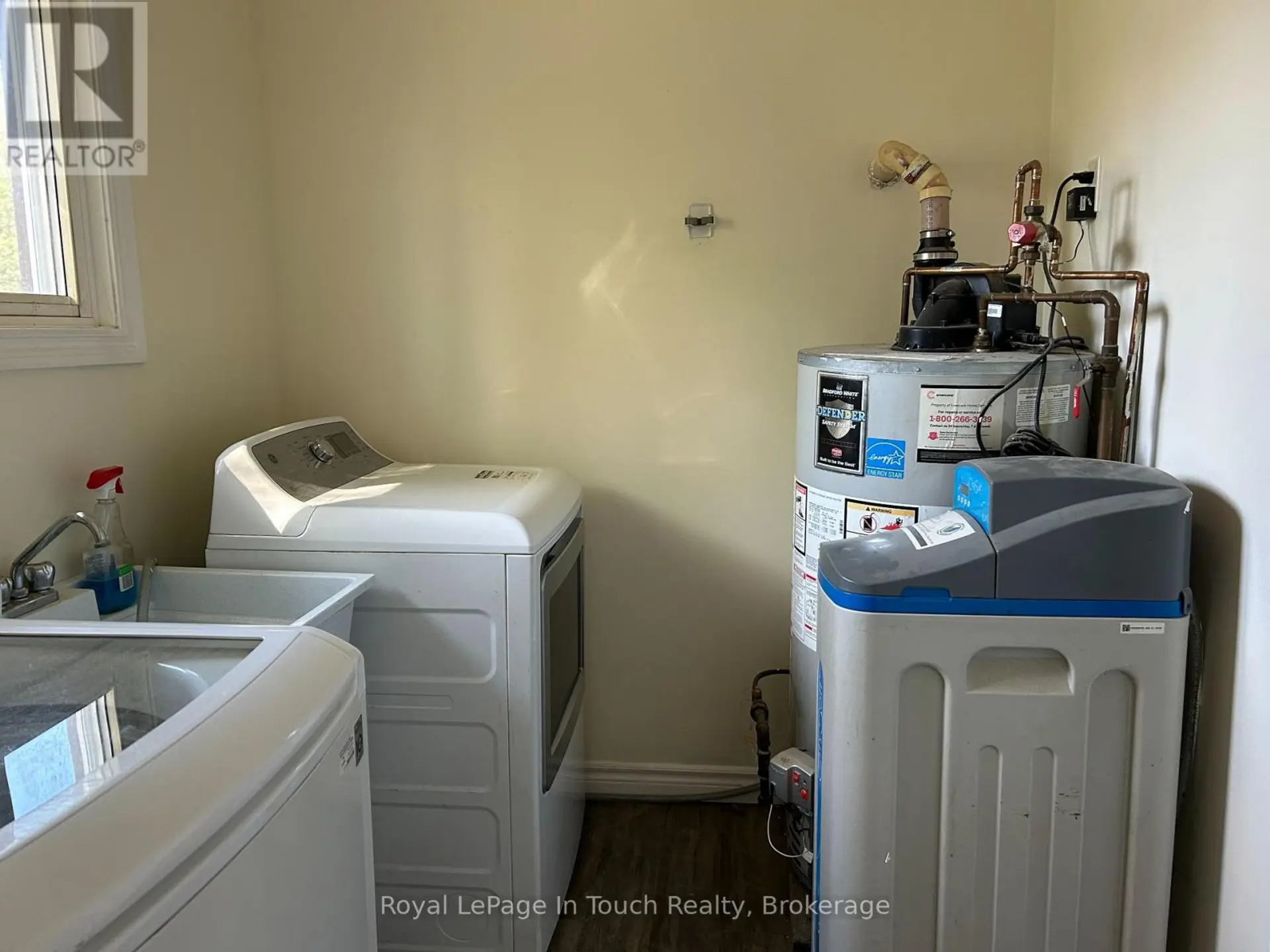 317 WARDELL STREET - Image 11