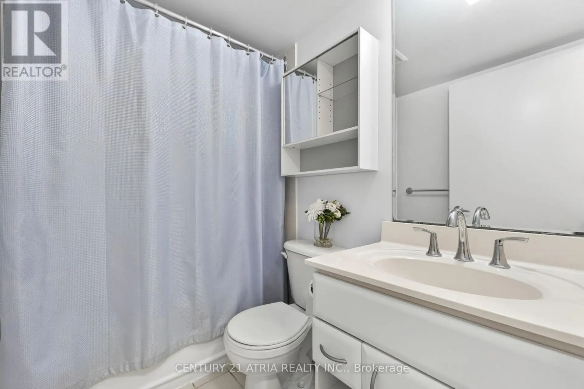 #908 38 LEE CENTRE DRIVE - Image 12