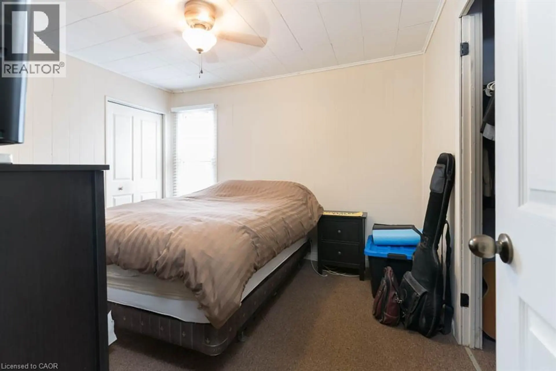 341 CORVETTE Street - Image 9