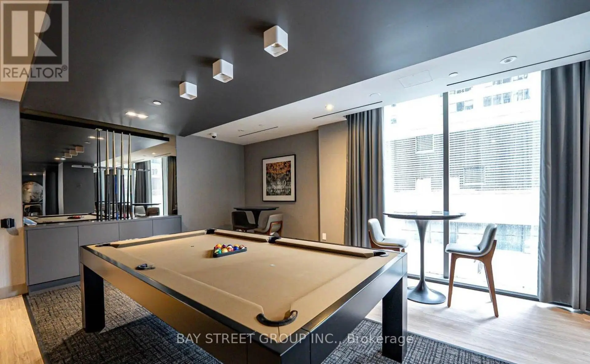#2009 8 CUMBERLAND STREET - Image 19