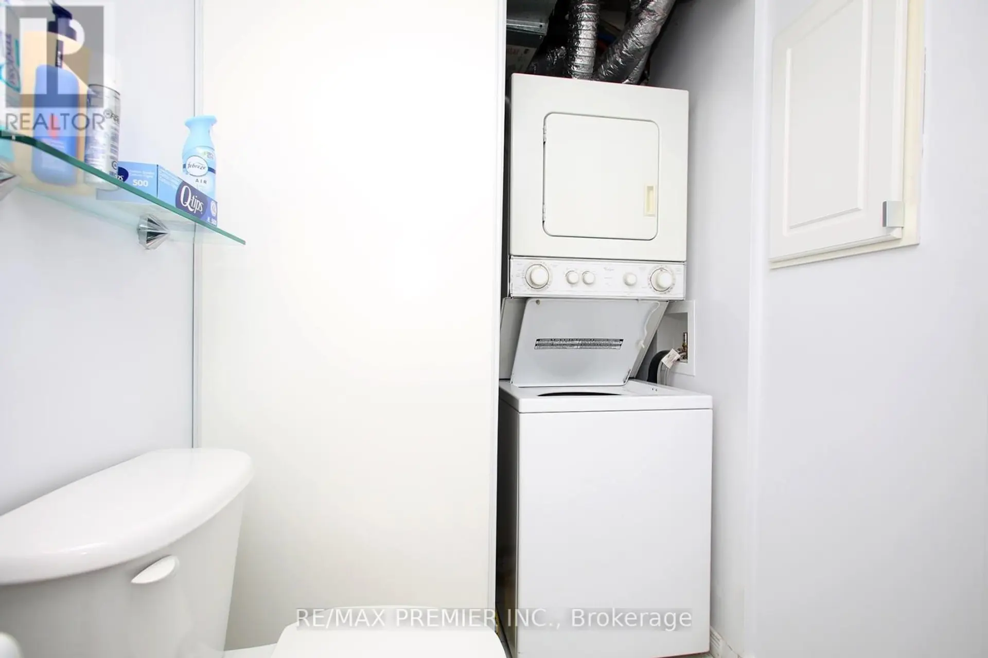 #109 22 WESTERN BATTERY ROAD - Image 18