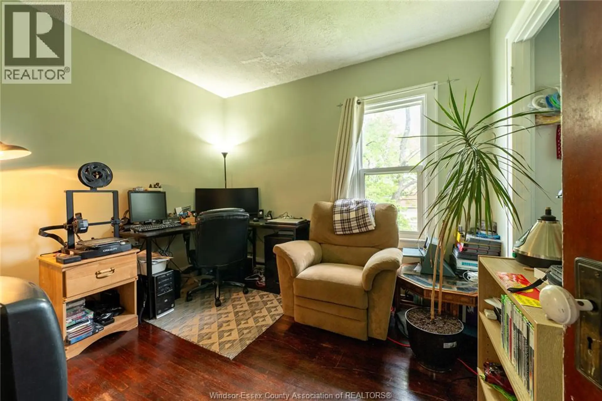1366 Dufferin PLACE - Image 14