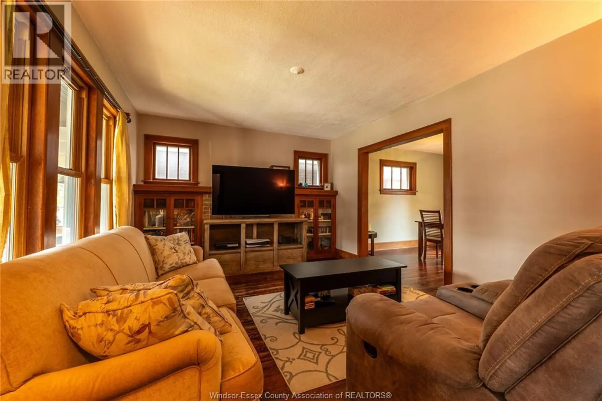 1366 Dufferin PLACE - Image 4