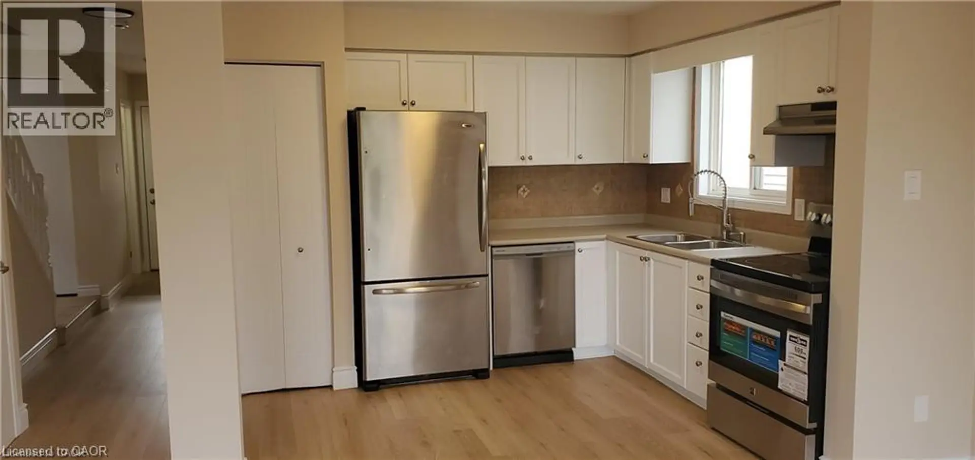 725 PARIS Boulevard - Image 7