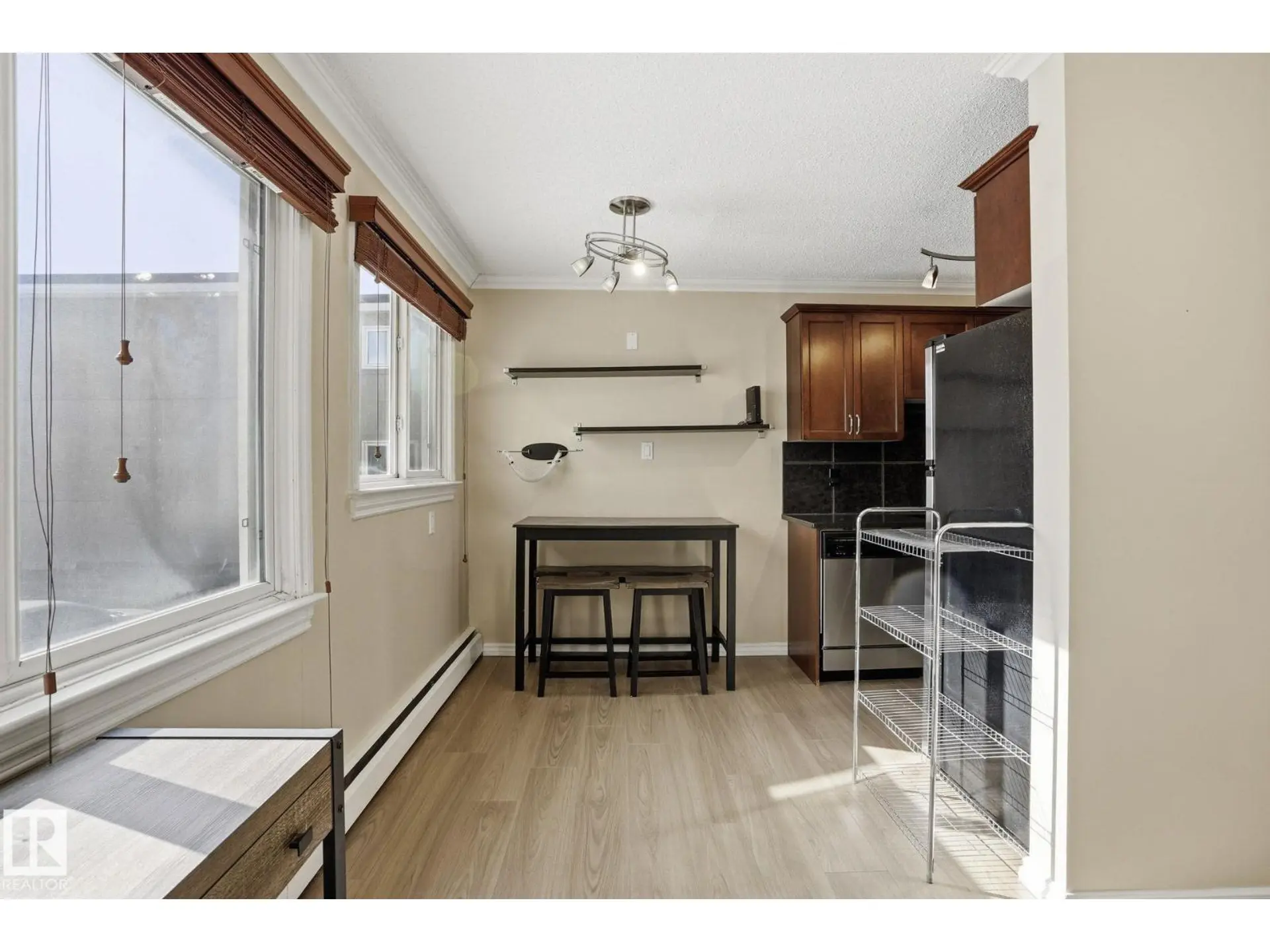 #202 10555 83 AV NW - Image 8