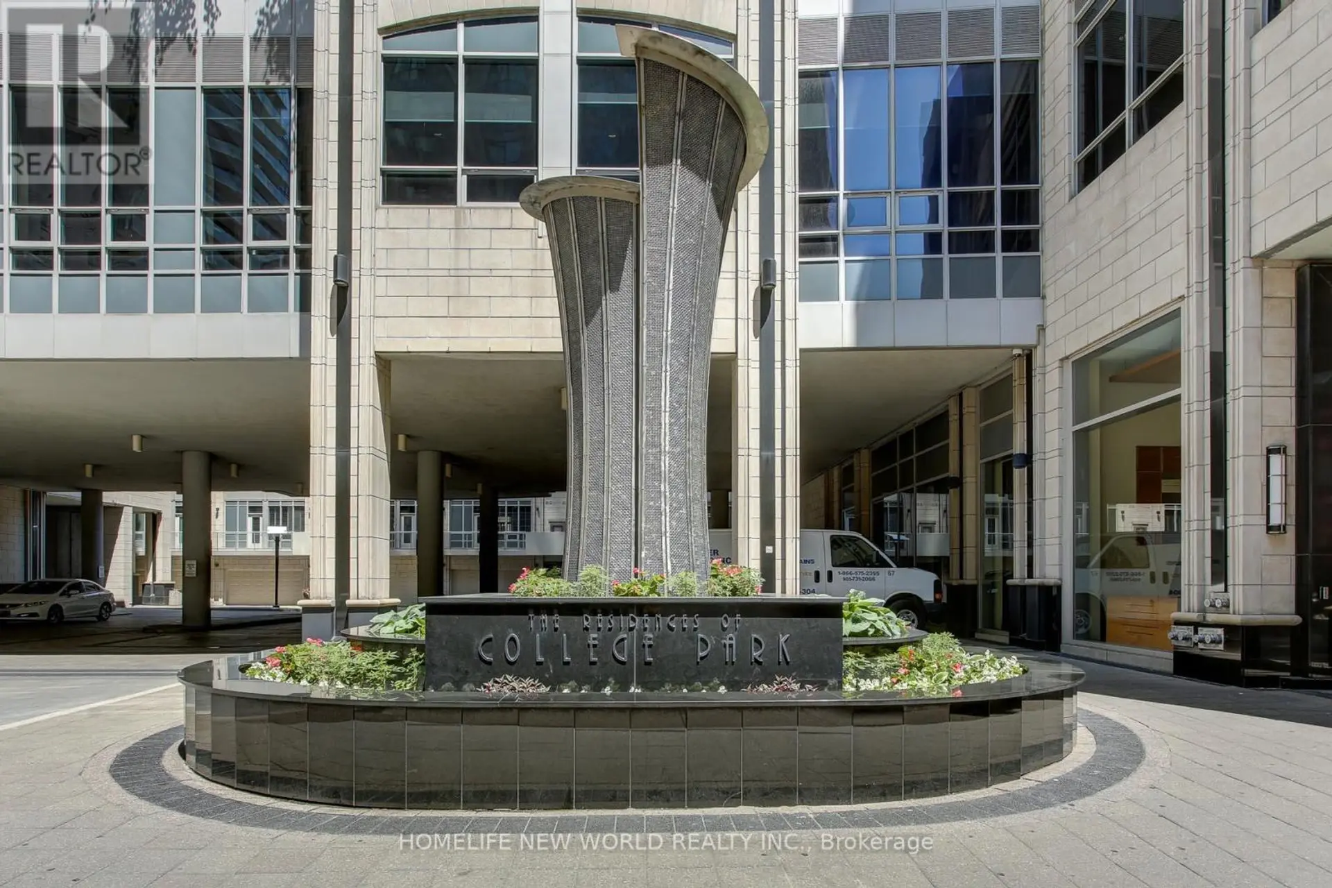 #3305 761 BAY STREET - Image 1