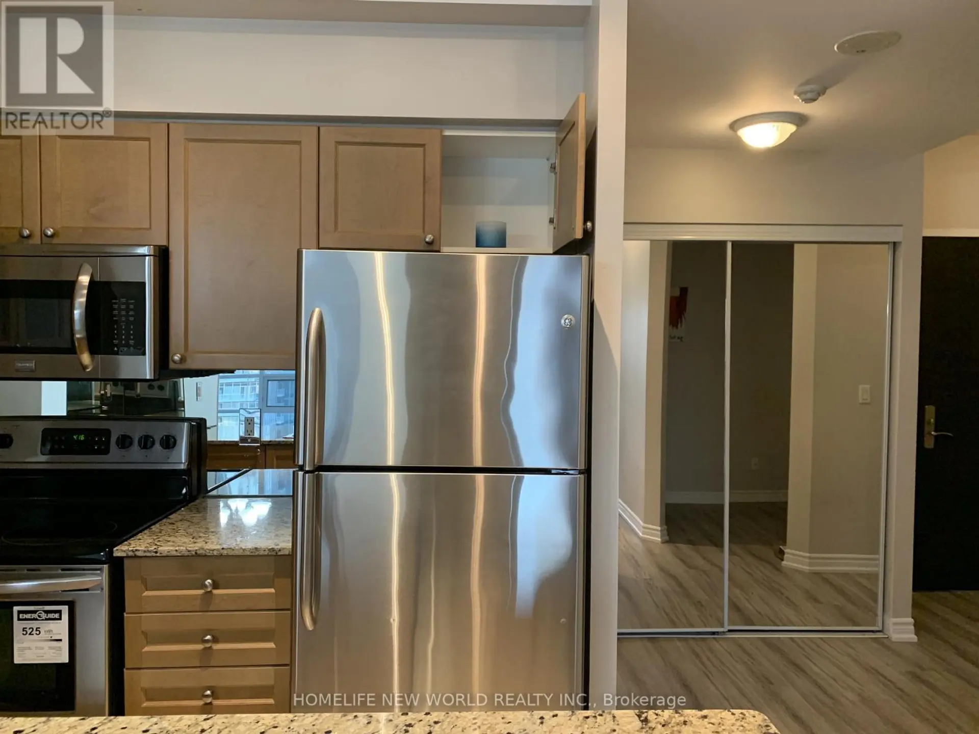 #3305 761 BAY STREET - Image 9