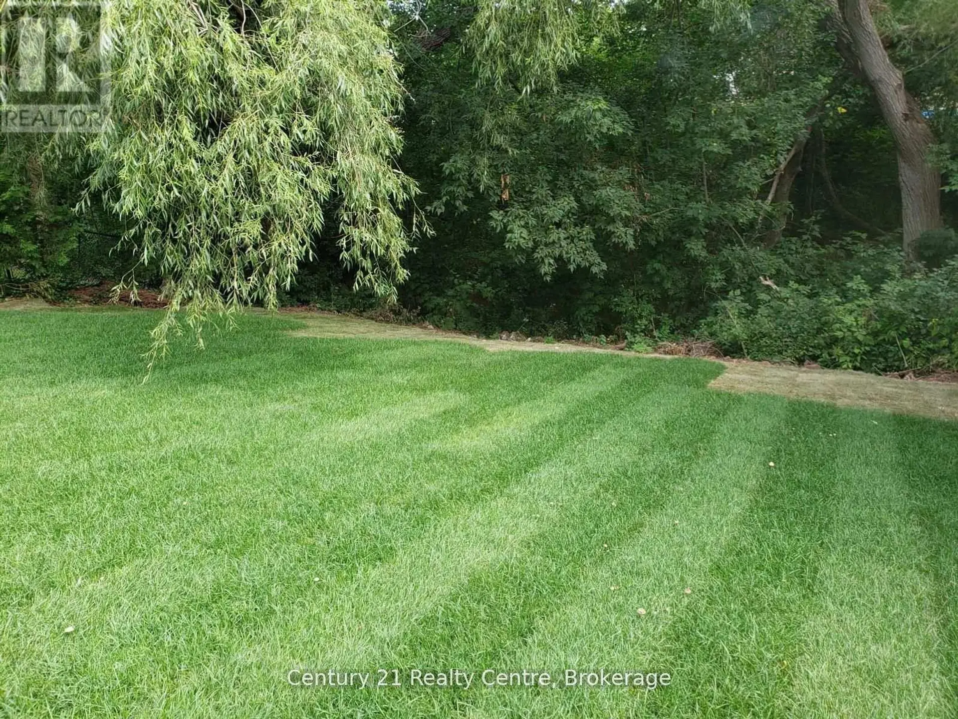 1491 PEMBROKE DRIVE - Image 14