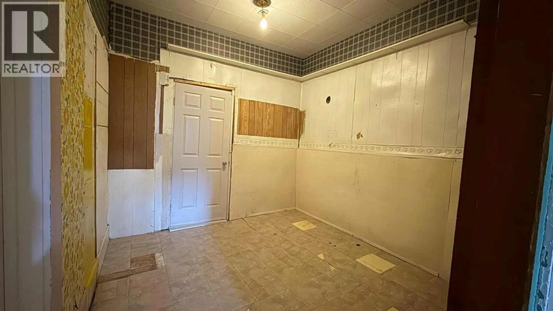 2520 213 Street - Image 5