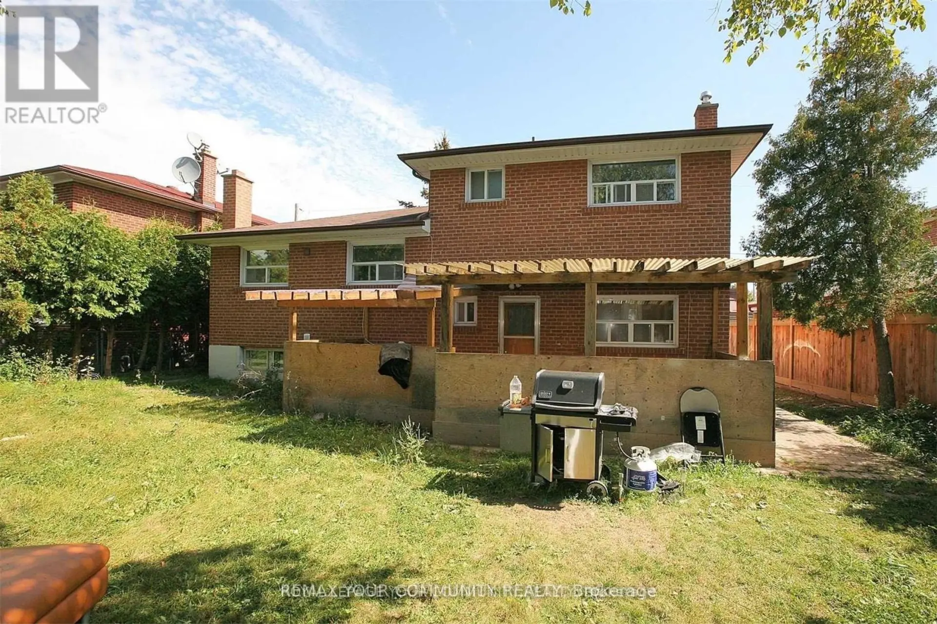 8 STANWOOD CRESCENT - Image 15
