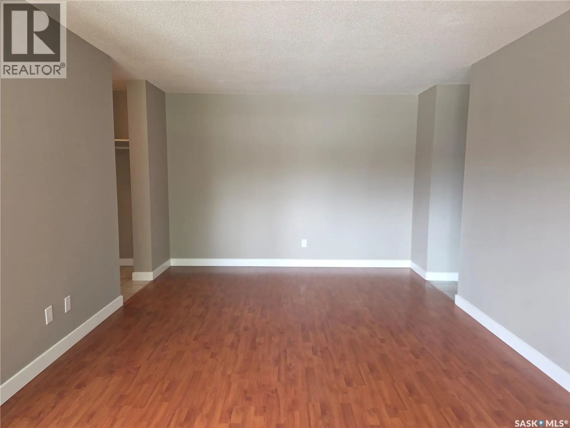 #22 208 Lindsay PLACE - Image 10